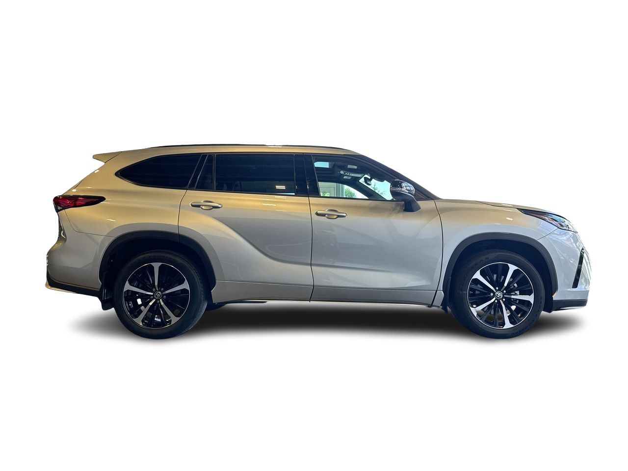 2021 Toyota Highlander in Vancouver, British Columbia