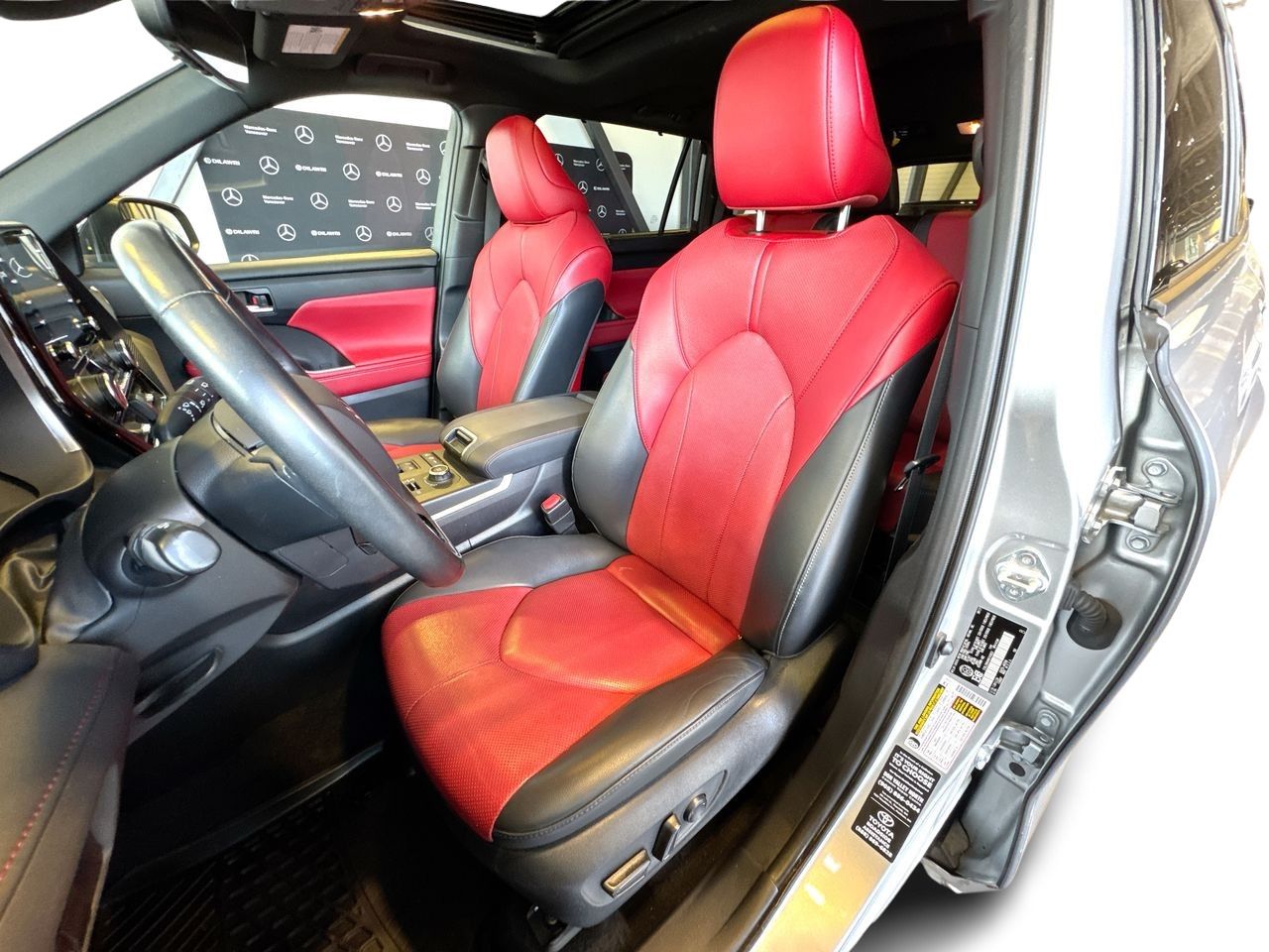 2021 Toyota Highlander in Vancouver, British Columbia