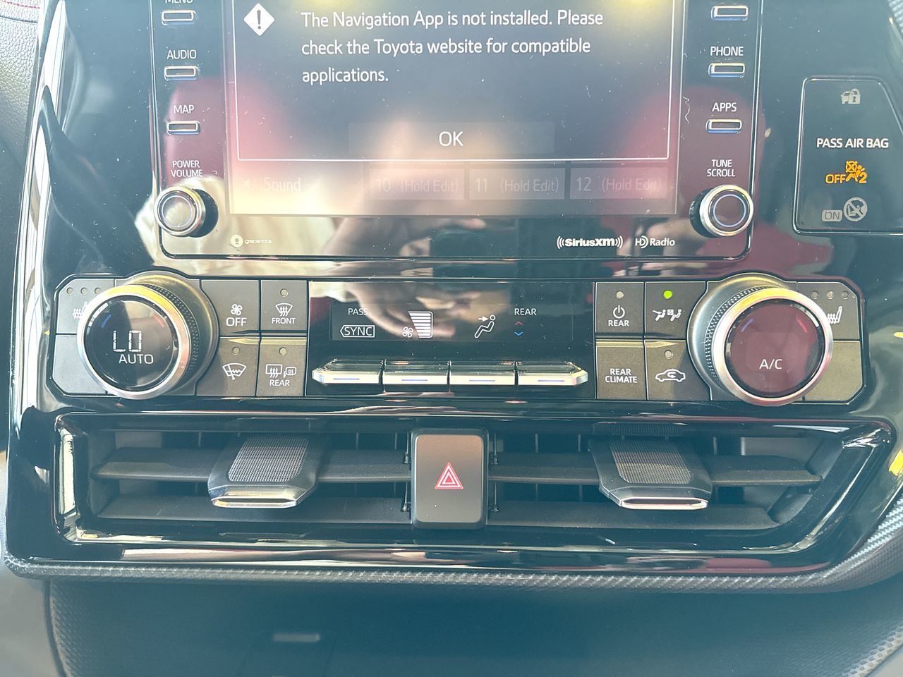 2021 Toyota Highlander in Vancouver, British Columbia