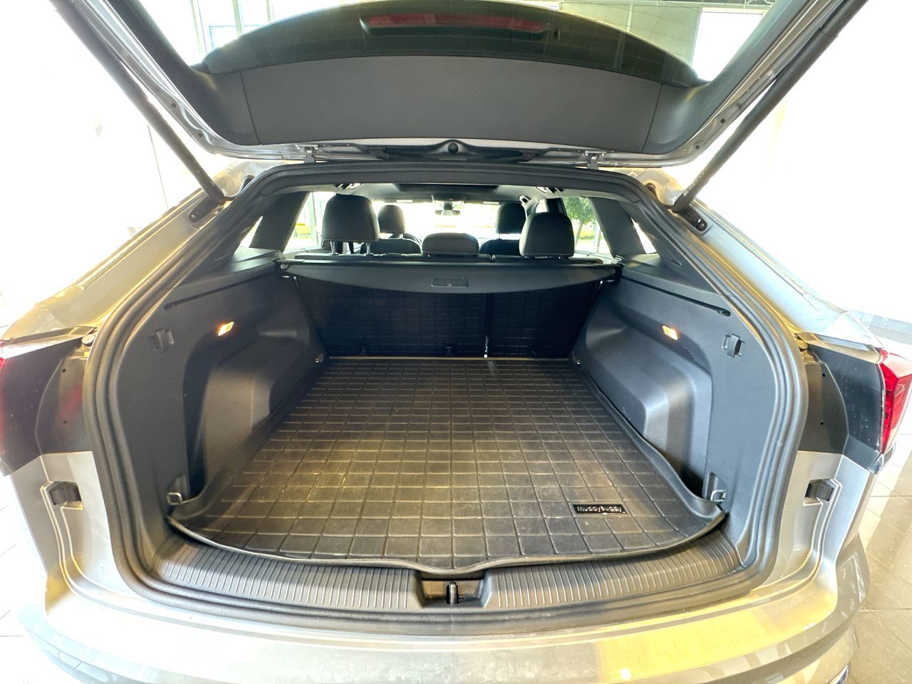 2023 Volkswagen Atlas Cross Sport in Vancouver, British Columbia
