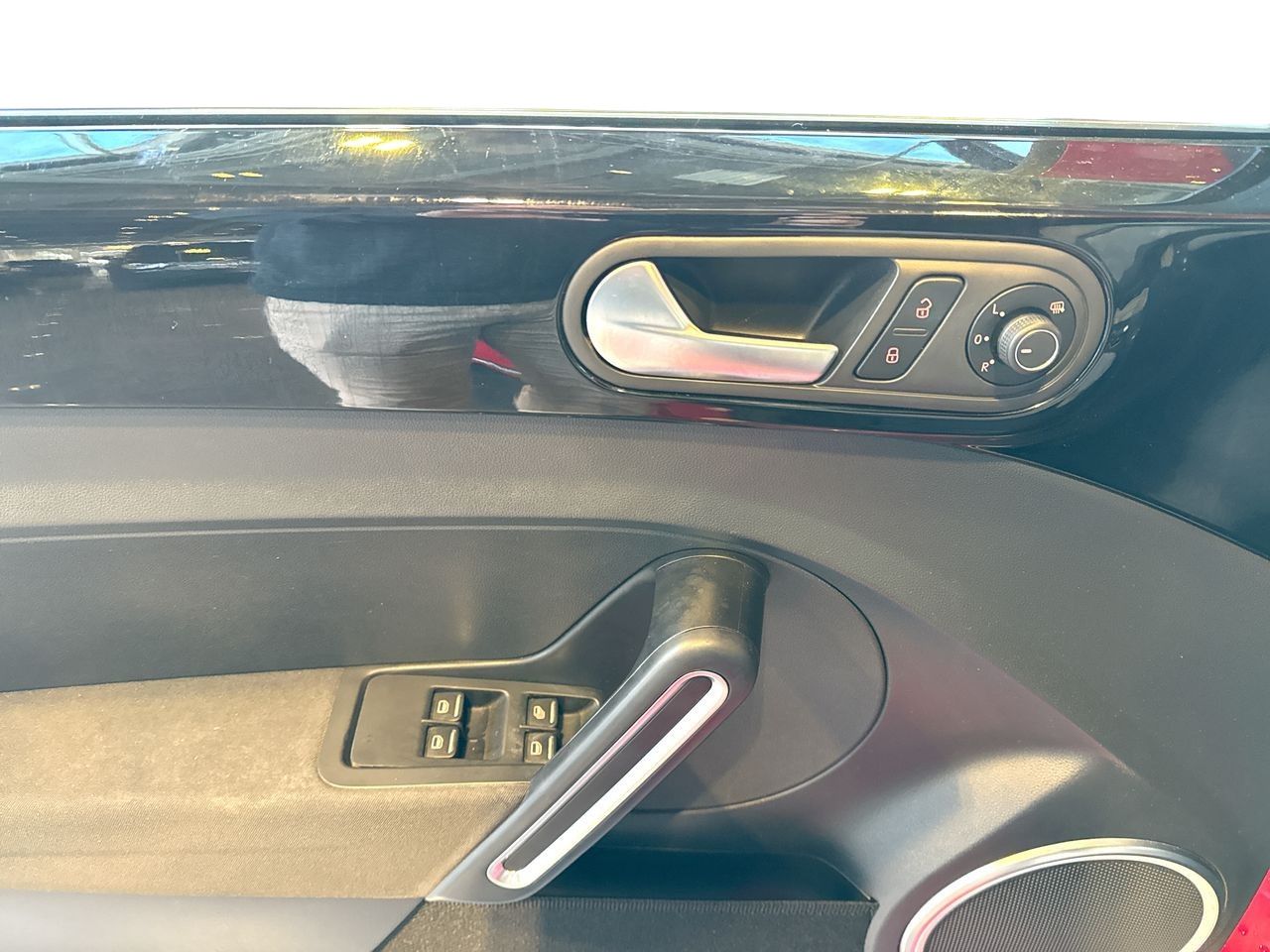 Volkswagen The Beetle Convertible  2018 à Vancouver, Colombie-Britannique