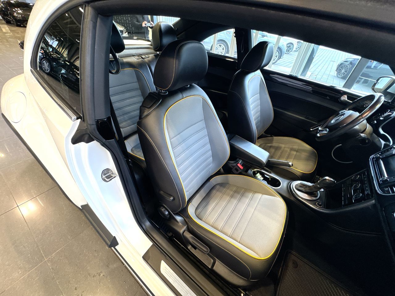 2018 Volkswagen The Beetle in Vancouver, British Columbia