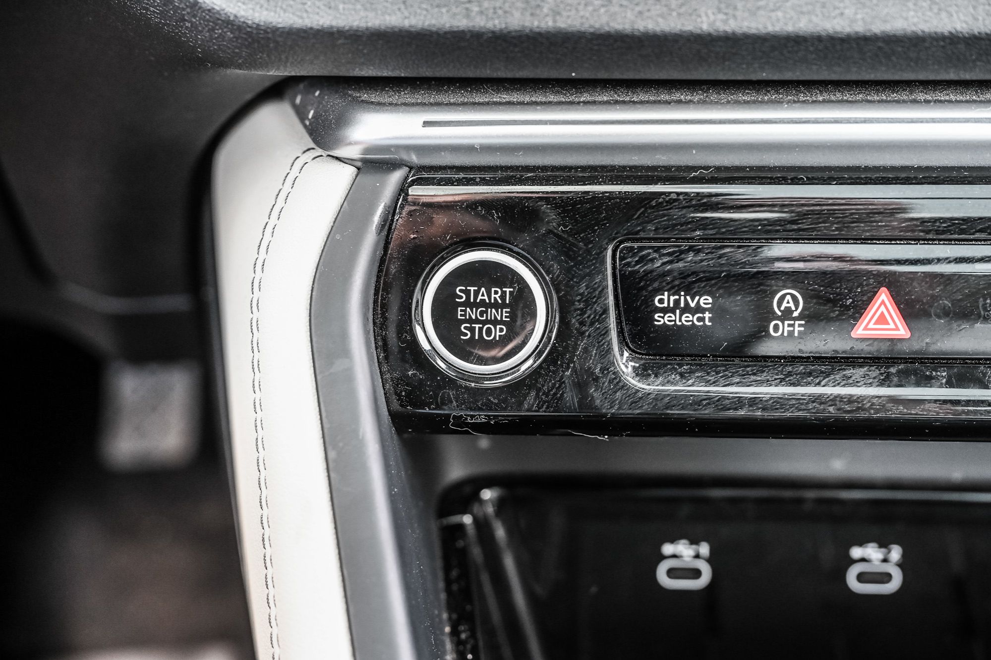 2025 Audi New Q5 in Dollard-des-Ormeaux, Quebec