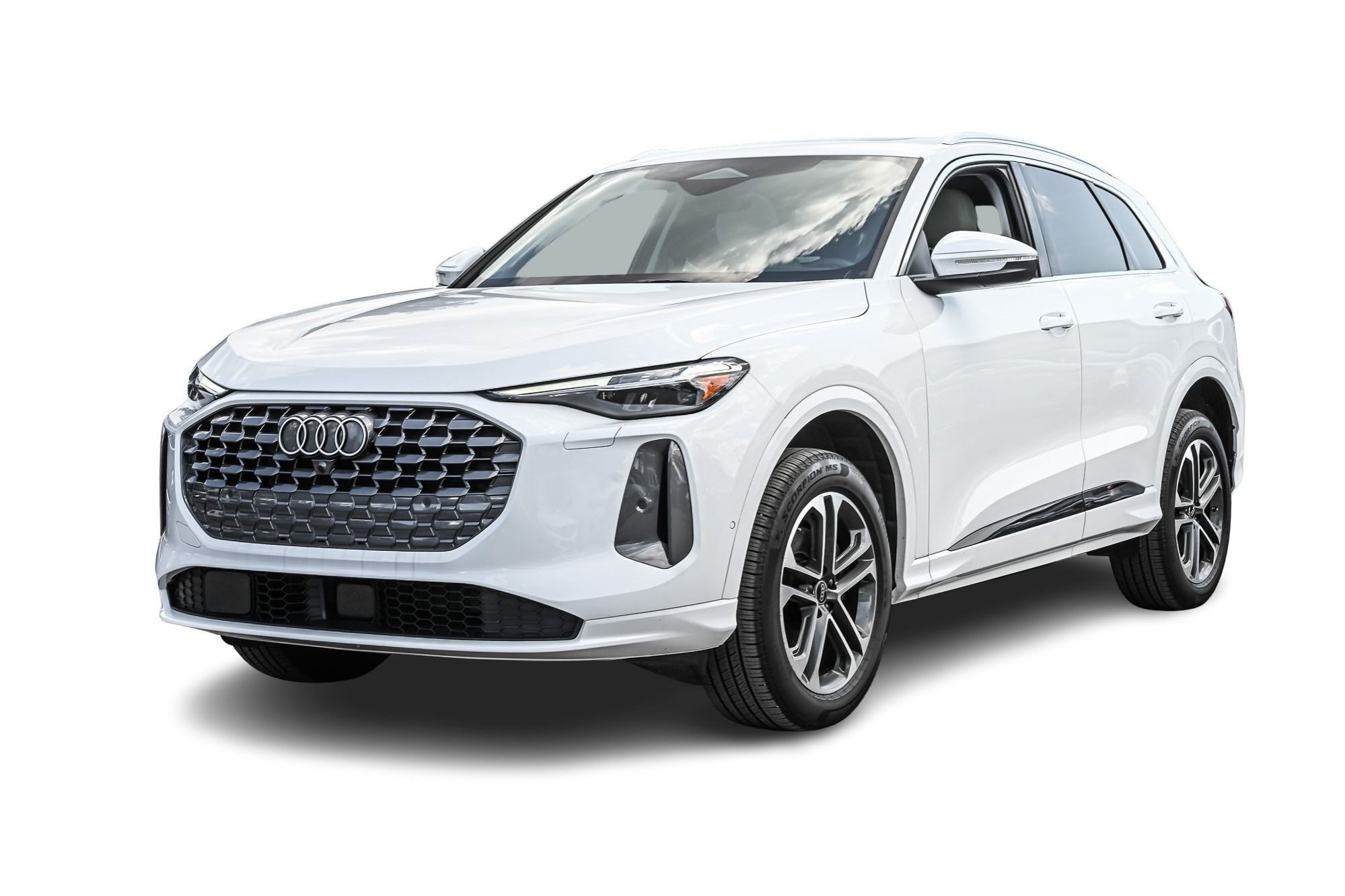 2025 Audi New Q5 in Dollard-des-Ormeaux, Quebec