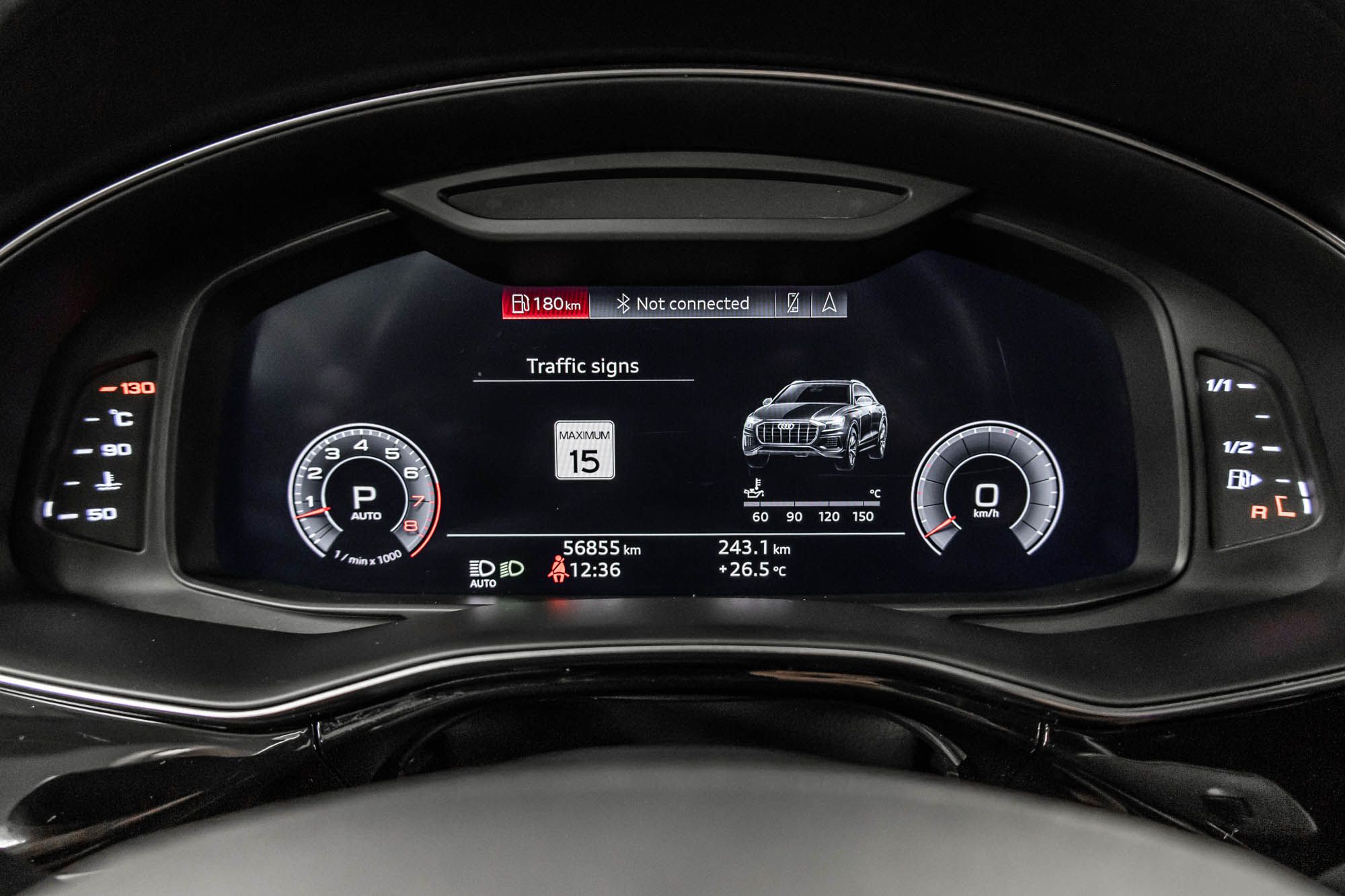 Audi Q8  2019 à Dollard-des-Ormeaux, Québec