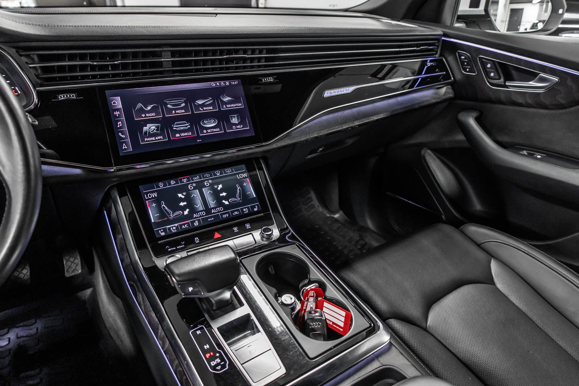Audi Q8  2019 à Dollard-des-Ormeaux, Québec