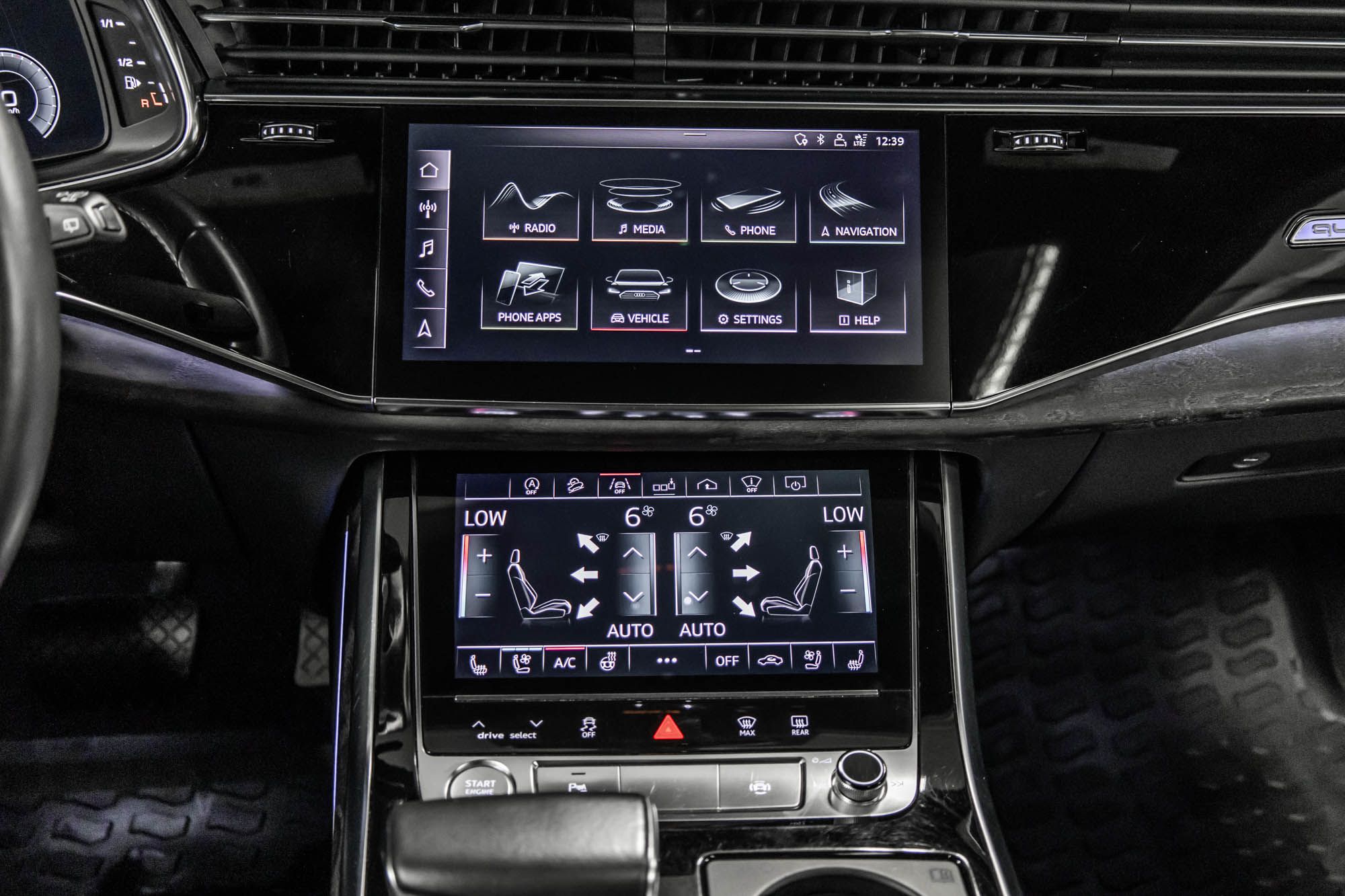 Audi Q8  2019 à Dollard-des-Ormeaux, Québec