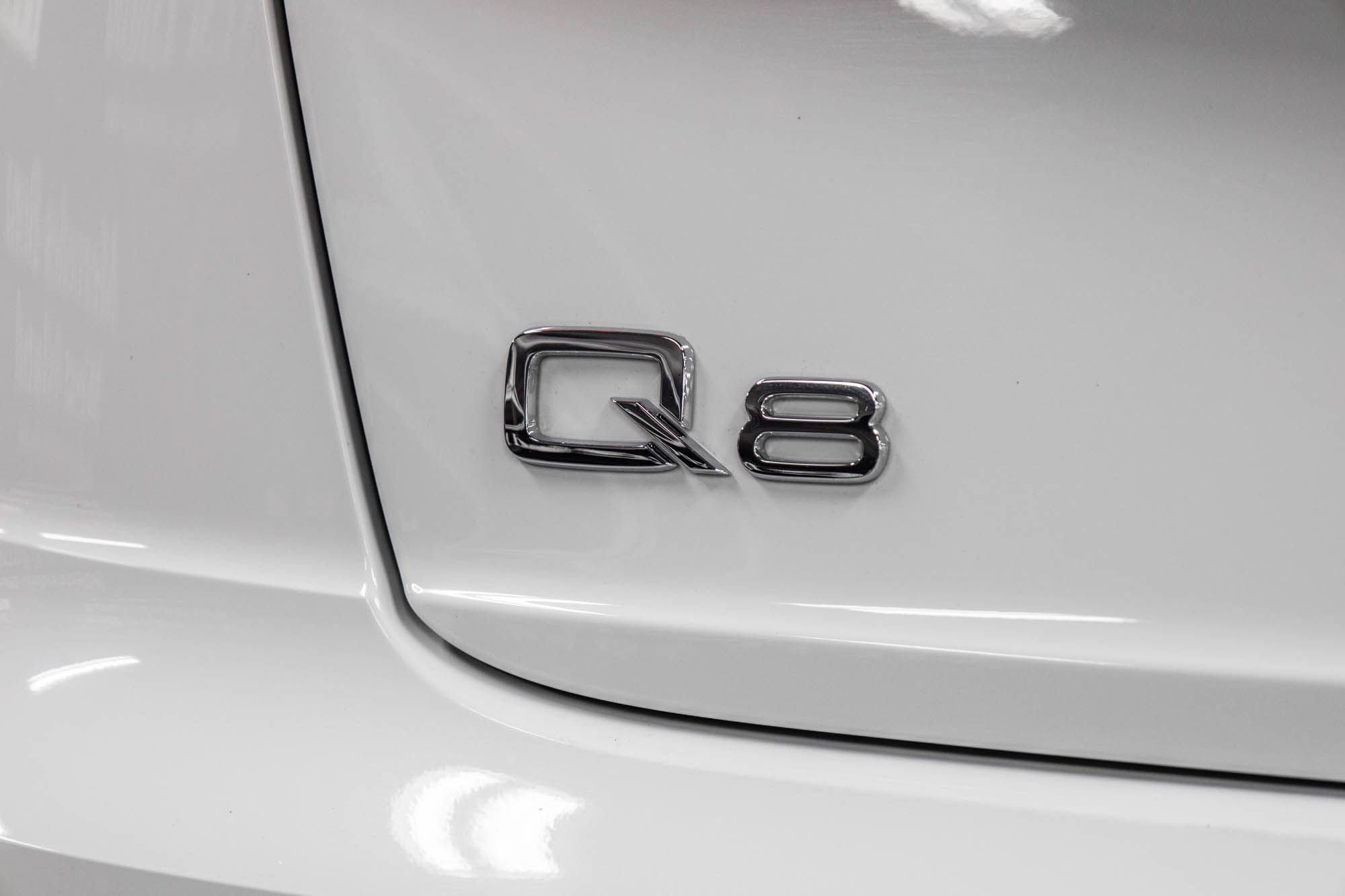 Audi Q8  2019 à Dollard-des-Ormeaux, Québec