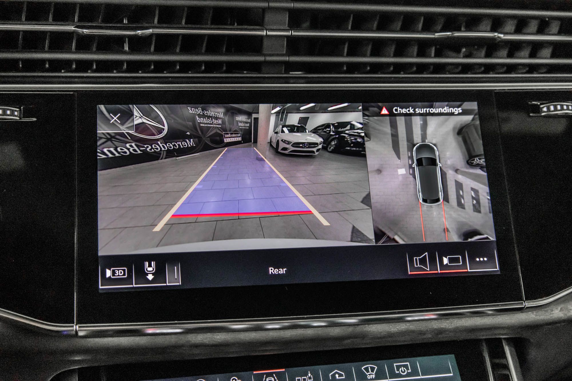 Audi Q8  2019 à Dollard-des-Ormeaux, Québec