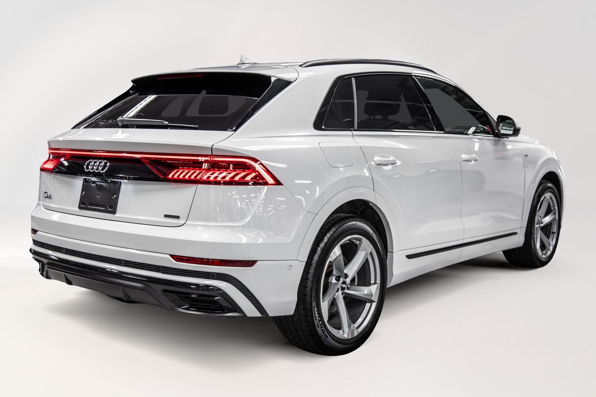 Audi Q8  2019 à Dollard-des-Ormeaux, Québec