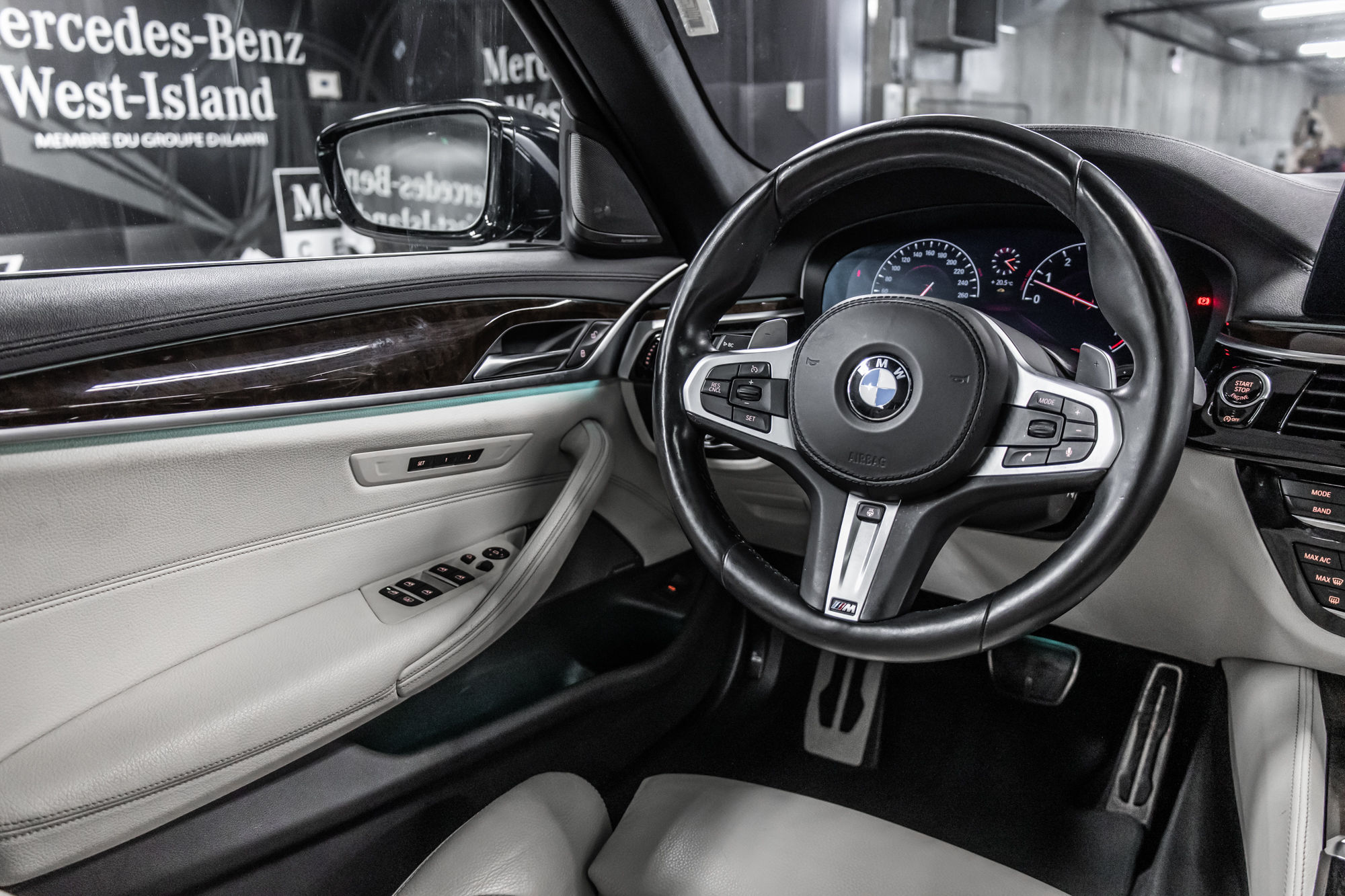 2019 BMW 540i in Dollard-des-Ormeaux, Quebec