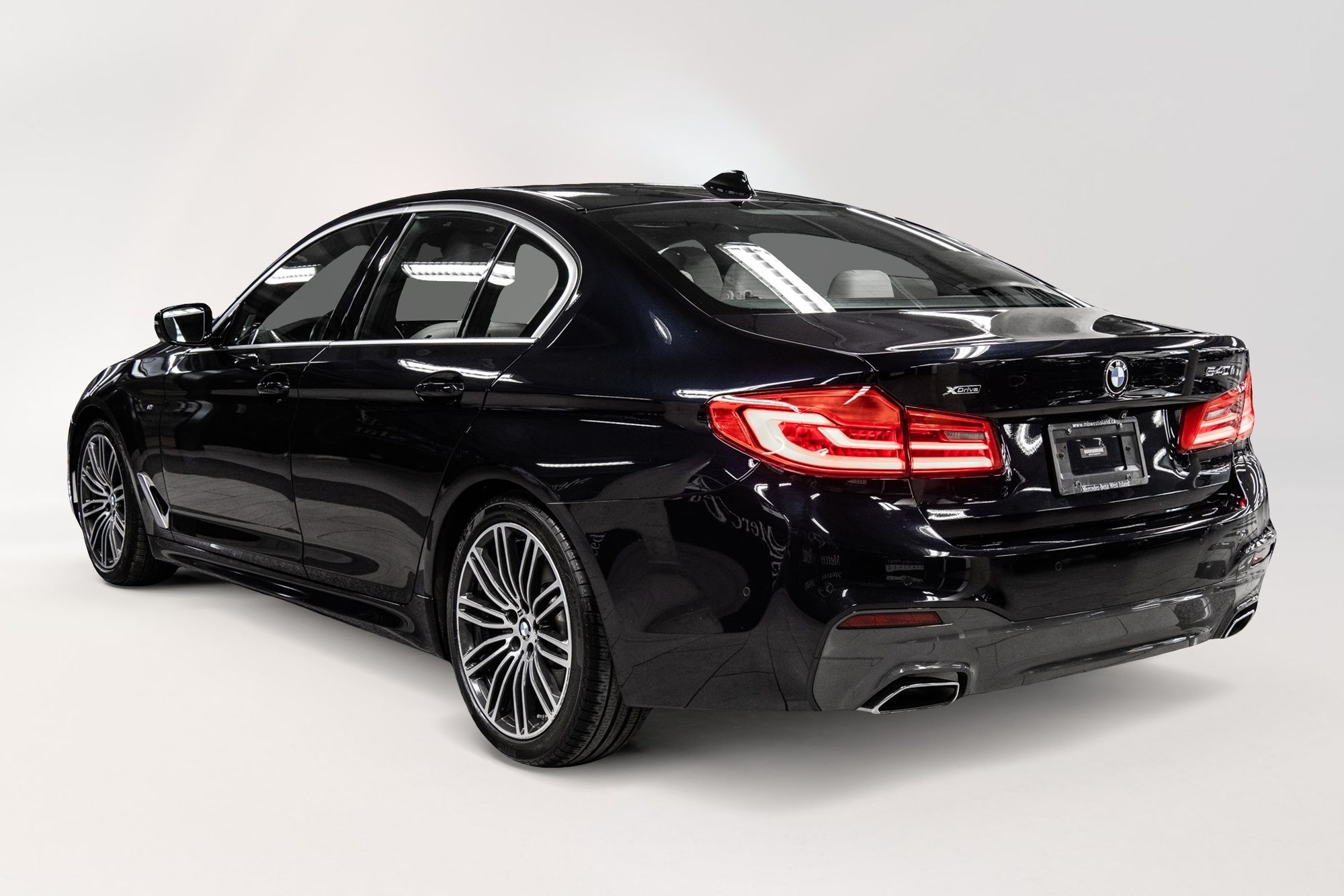 2019 BMW 540i in Dollard-des-Ormeaux, Quebec