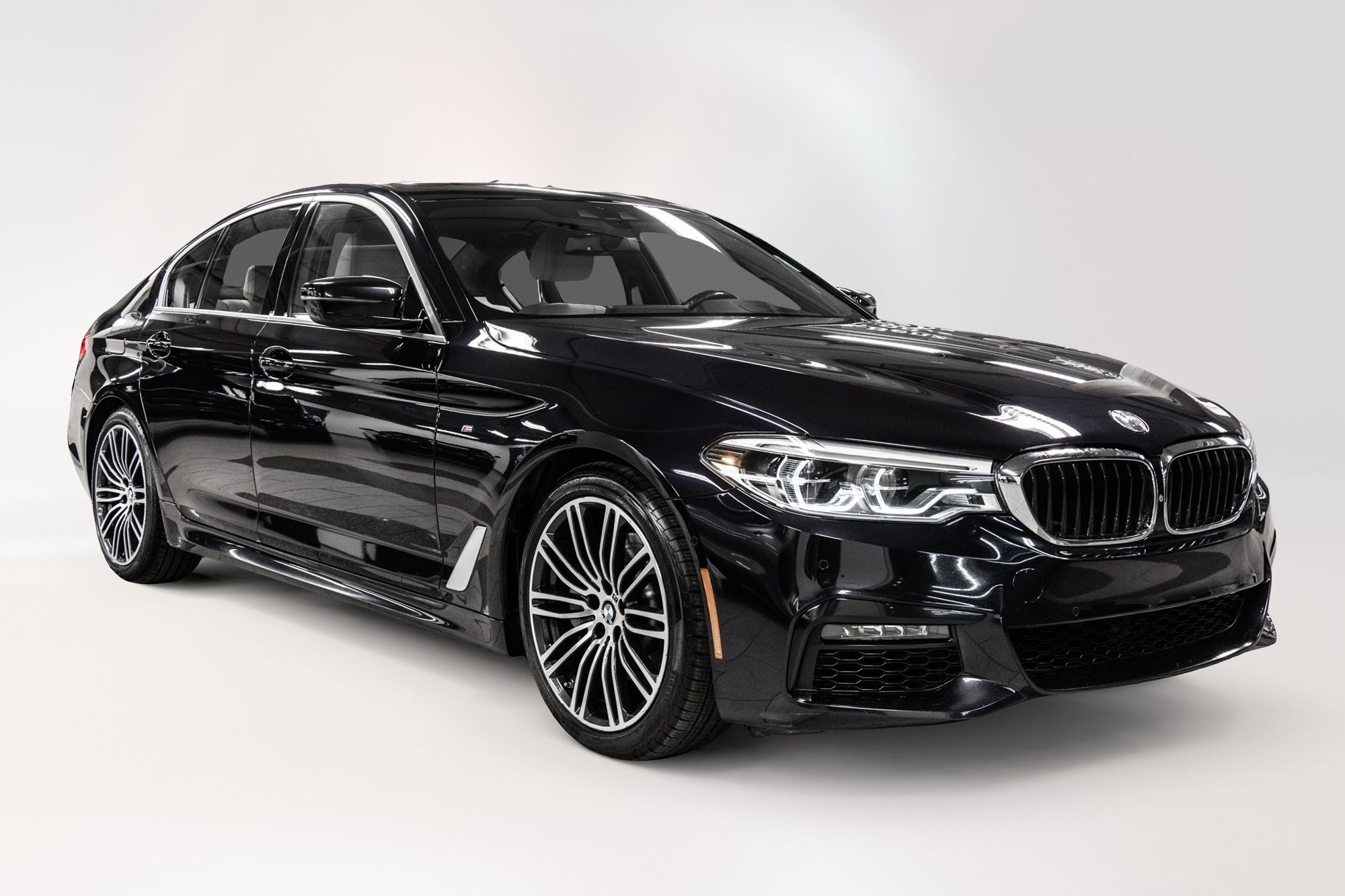 2019 BMW 540i in Dollard-des-Ormeaux, Quebec