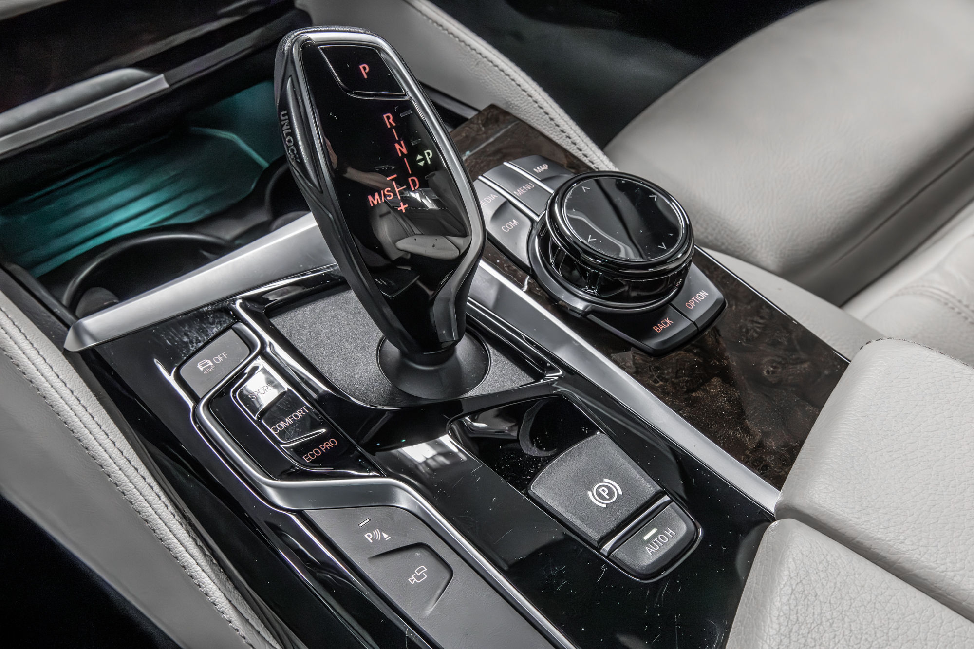 2019 BMW 540i in Dollard-des-Ormeaux, Quebec