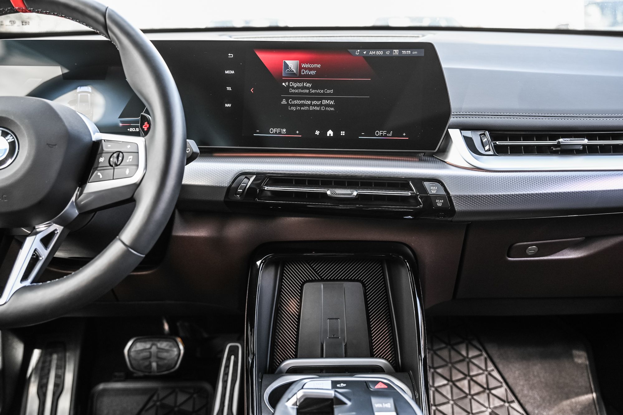 BMW X1  2025