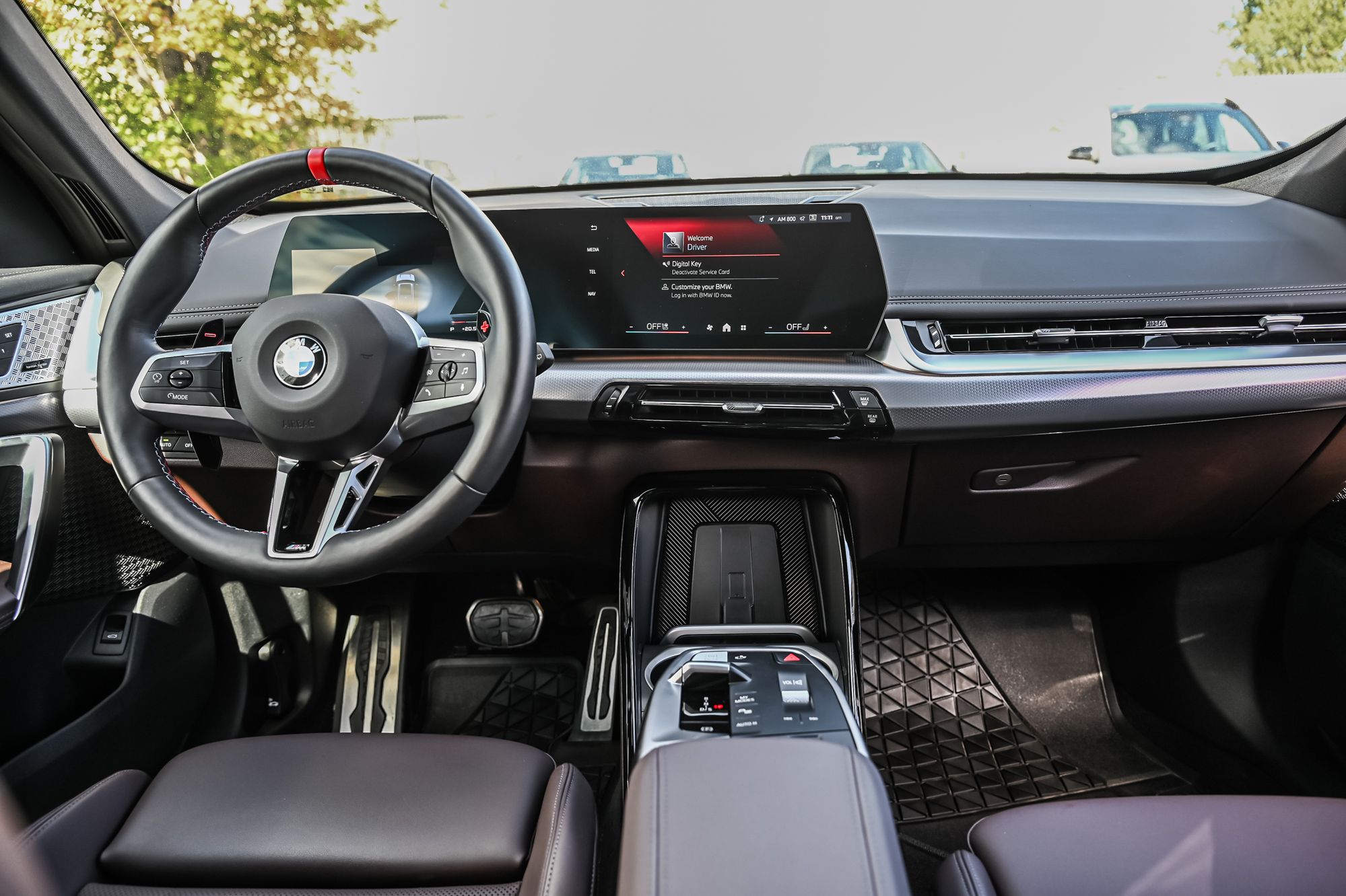 BMW X1  2025
