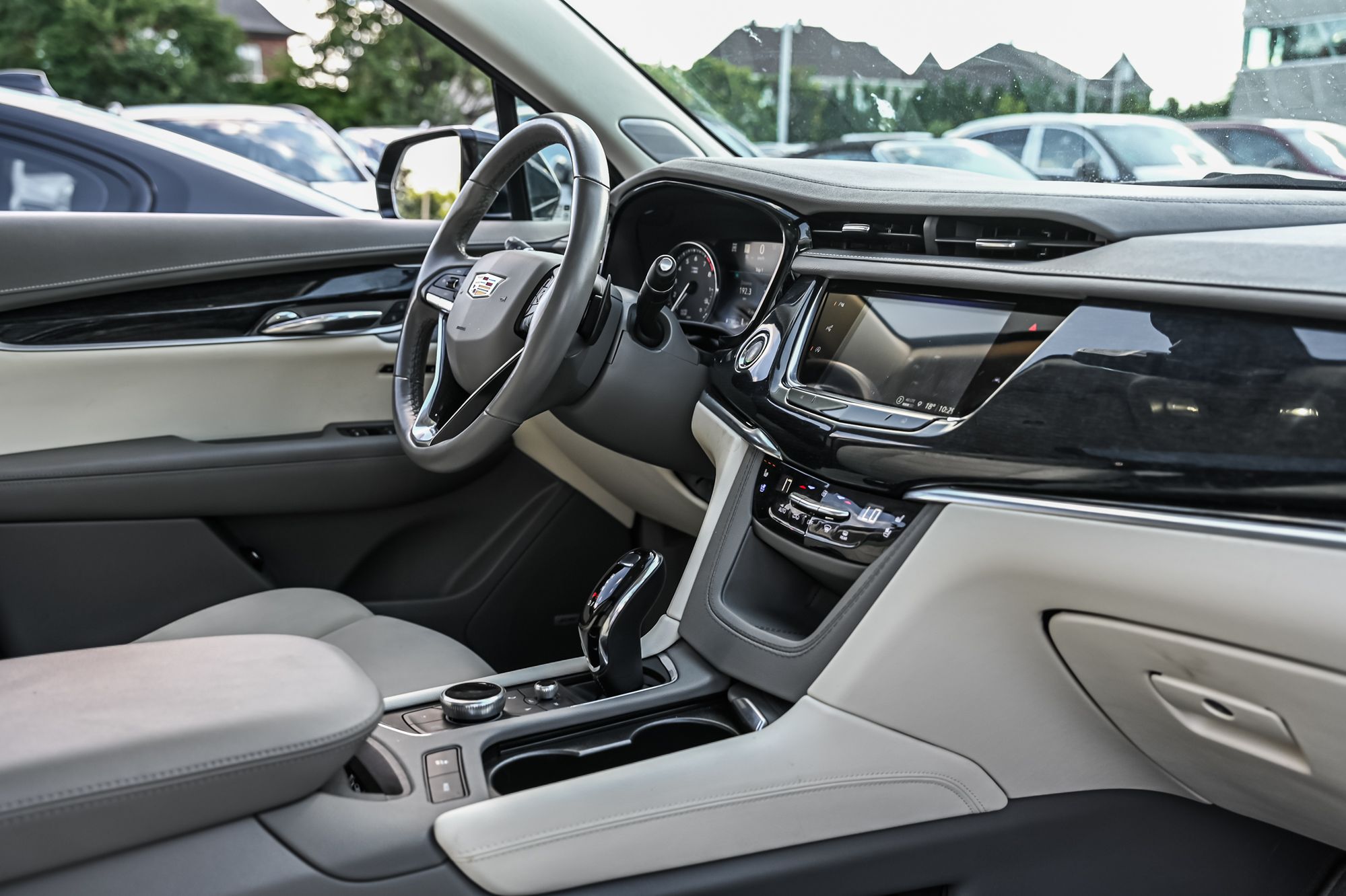 Cadillac XT6  2024