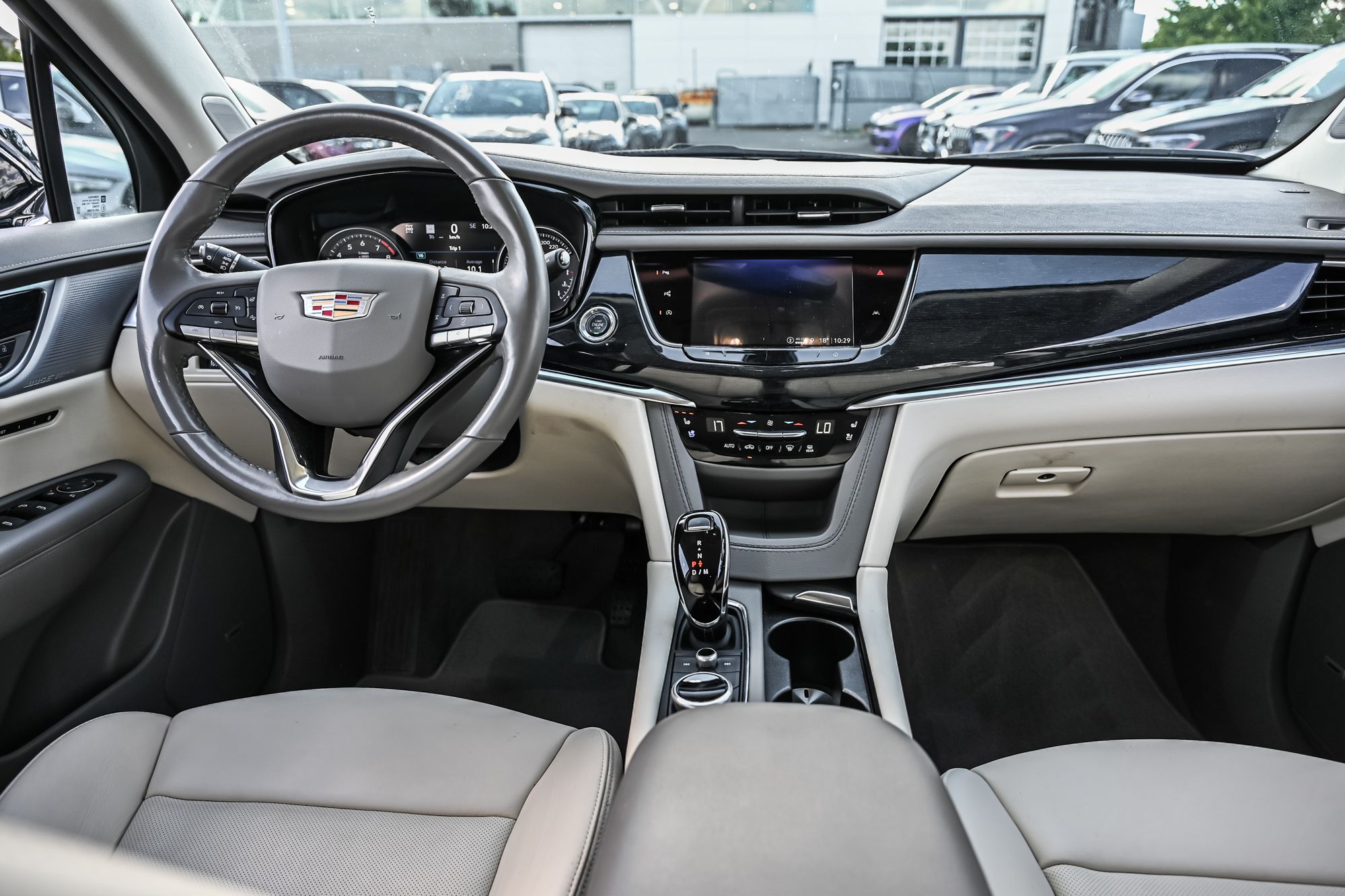 Cadillac XT6  2024