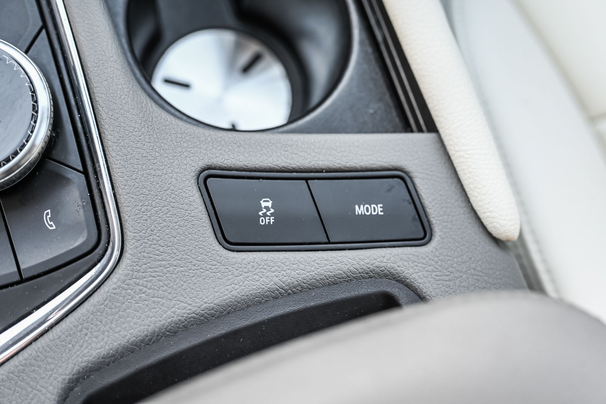Cadillac XT6  2024