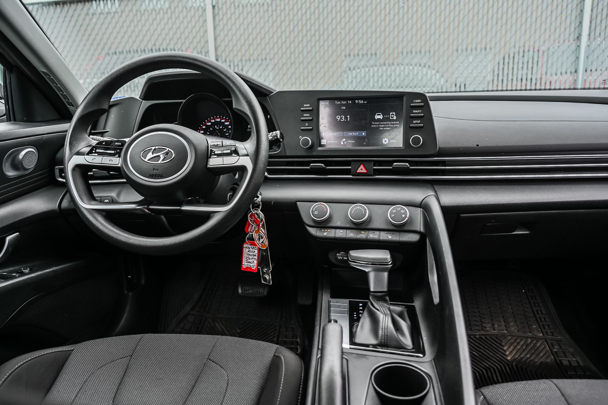 Hyundai Elantra Sedan  2022 à Dollard-des-Ormeaux, Québec