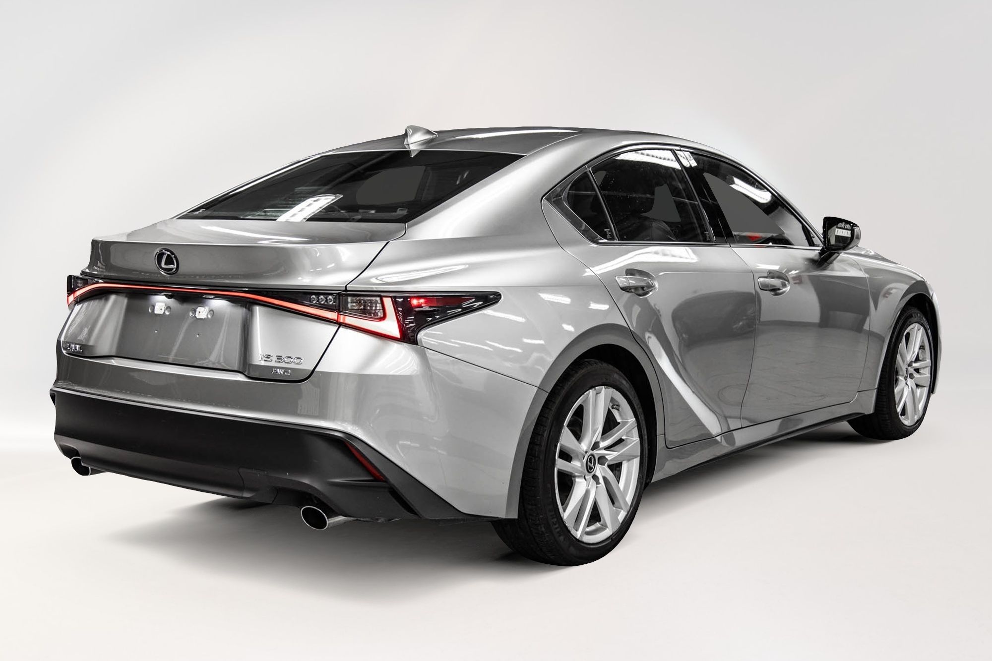 2022 Lexus IS in Dollard-des-Ormeaux, Quebec