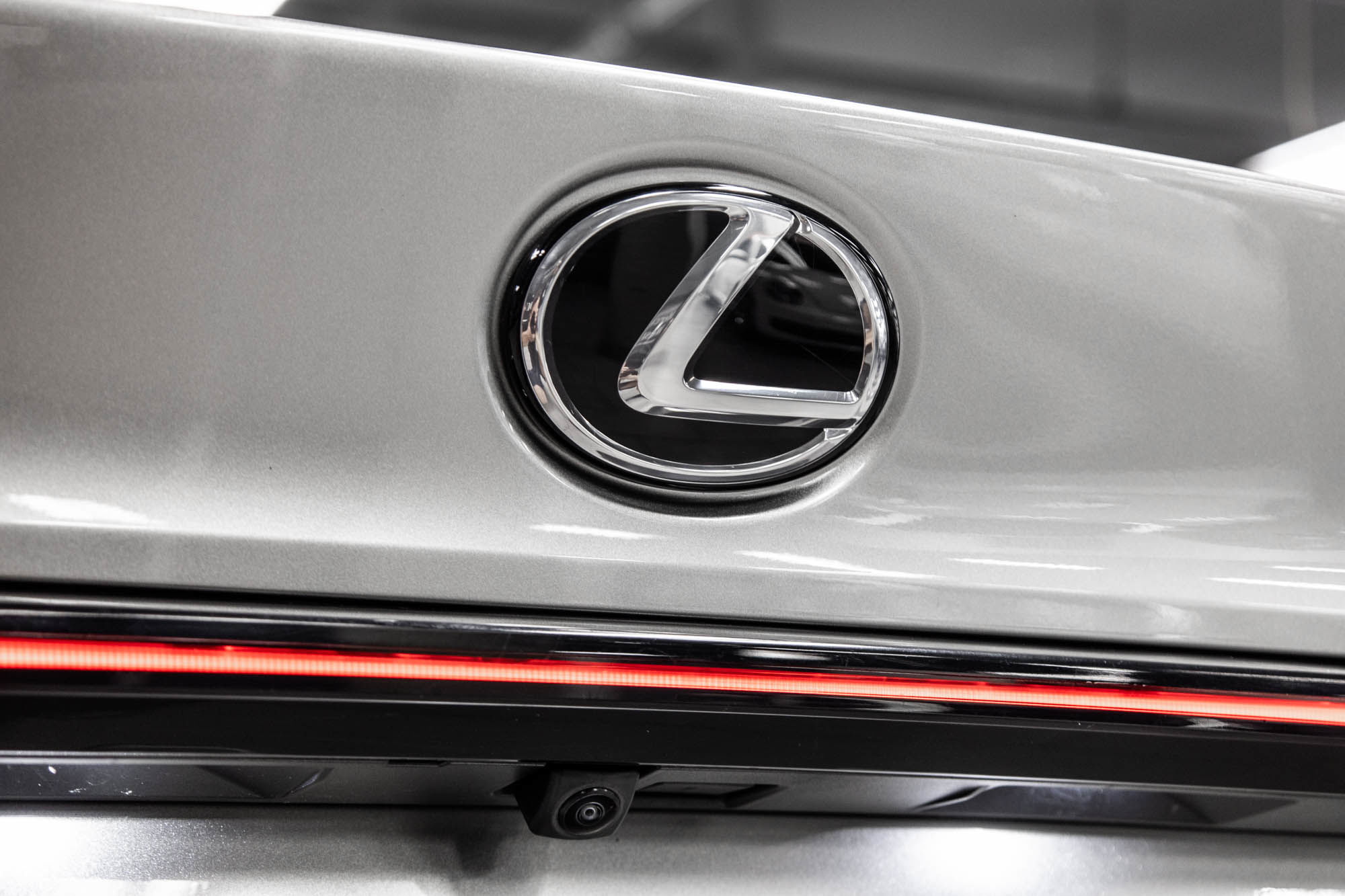 2022 Lexus IS in Dollard-des-Ormeaux, Quebec