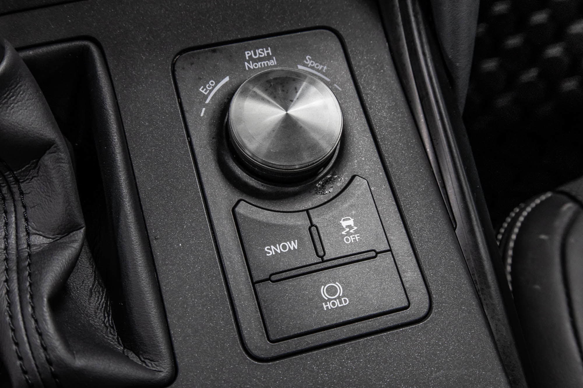 2022 Lexus IS in Dollard-des-Ormeaux, Quebec