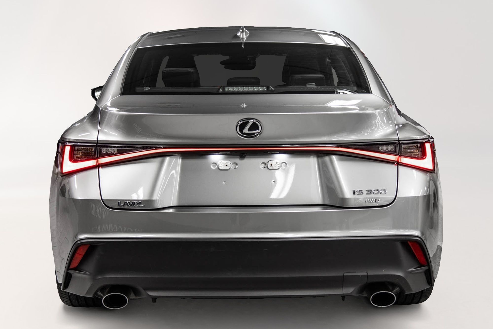 2022 Lexus IS in Dollard-des-Ormeaux, Quebec