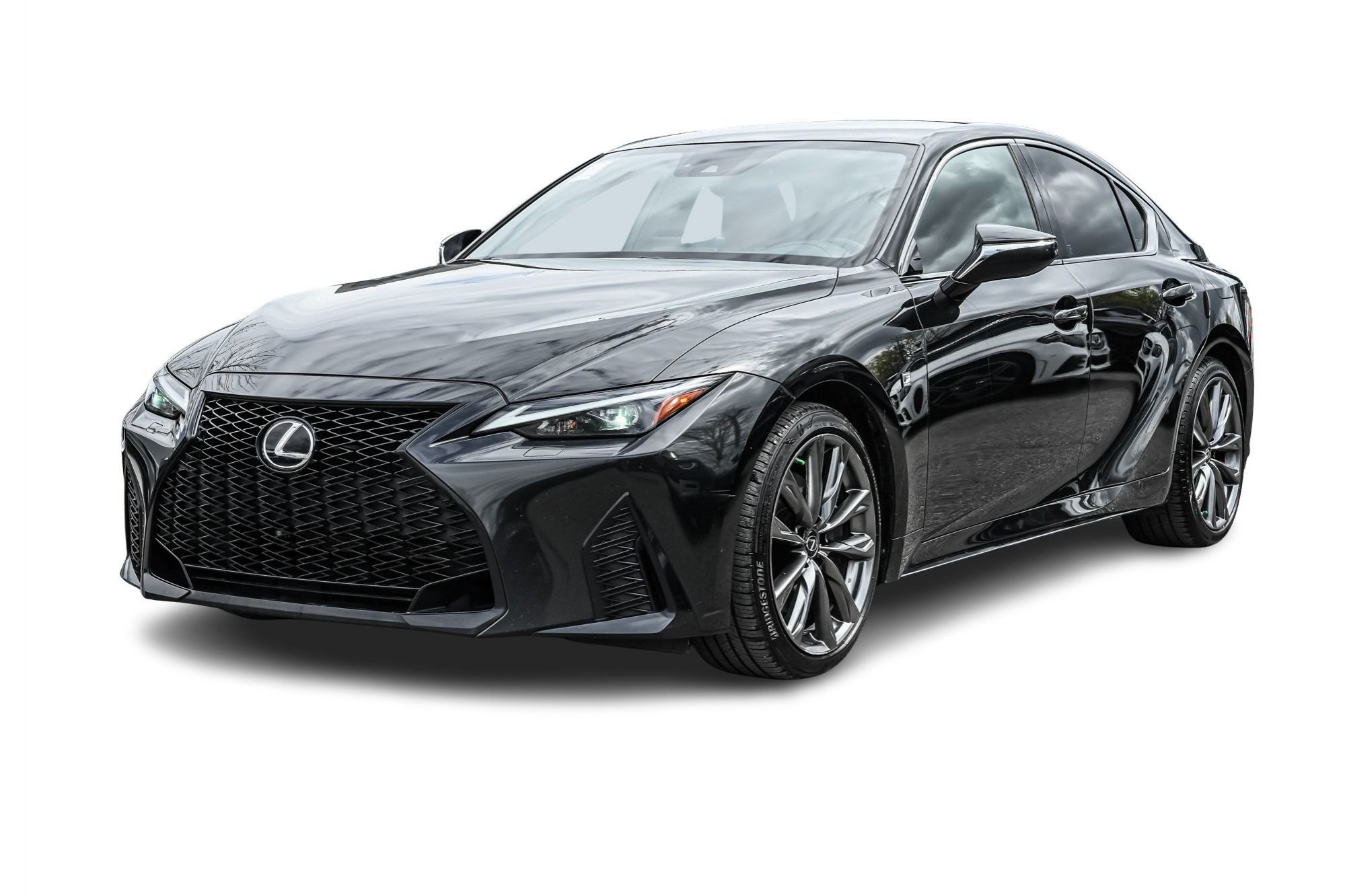 2022 Lexus IS in Dollard-des-Ormeaux, Quebec