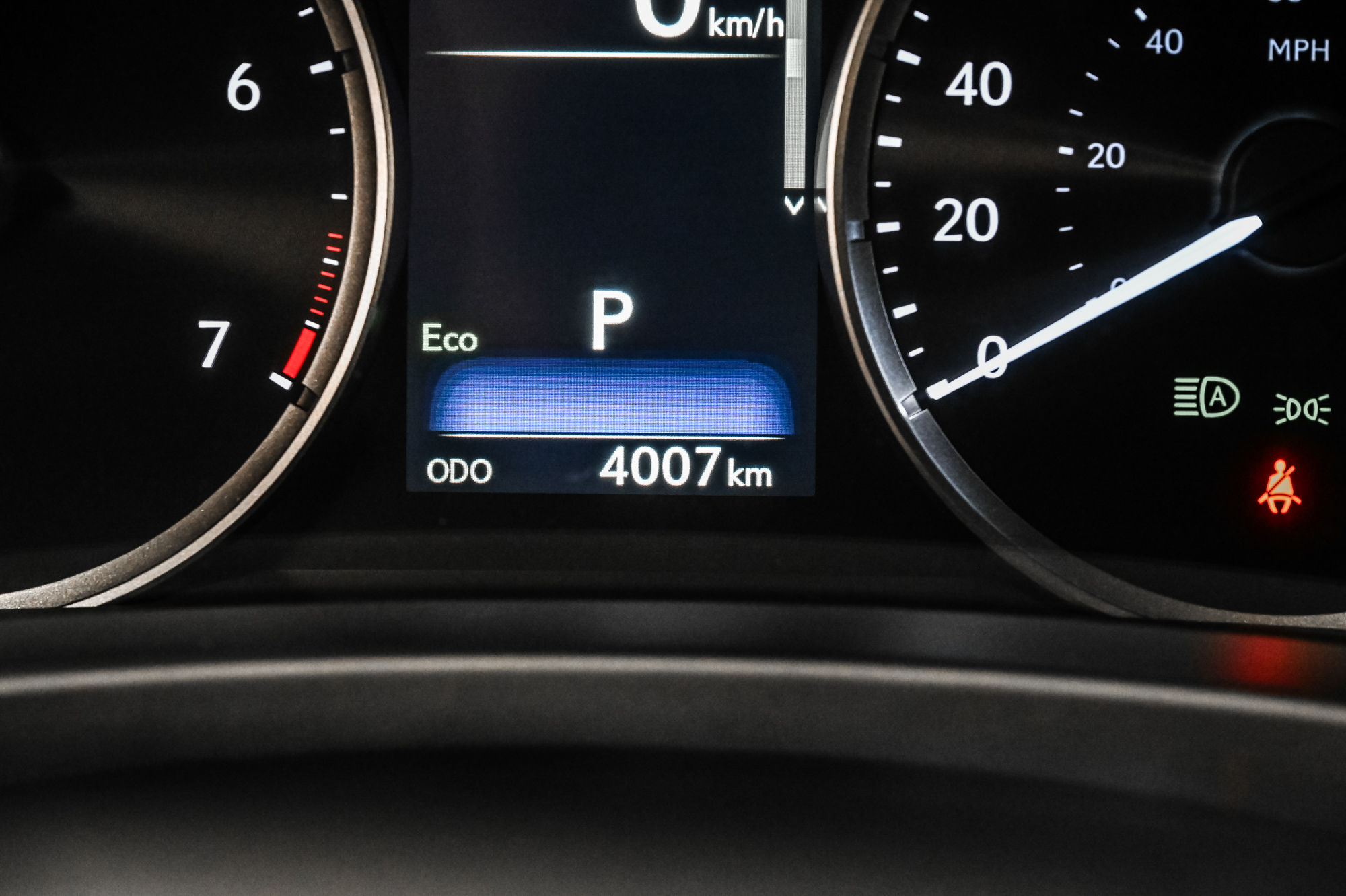 Lexus IS  2024