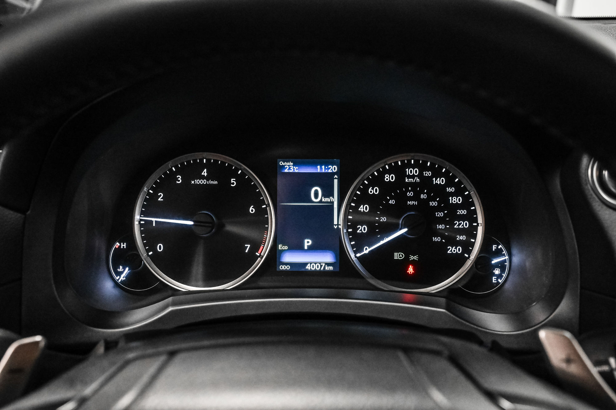 Lexus IS  2024
