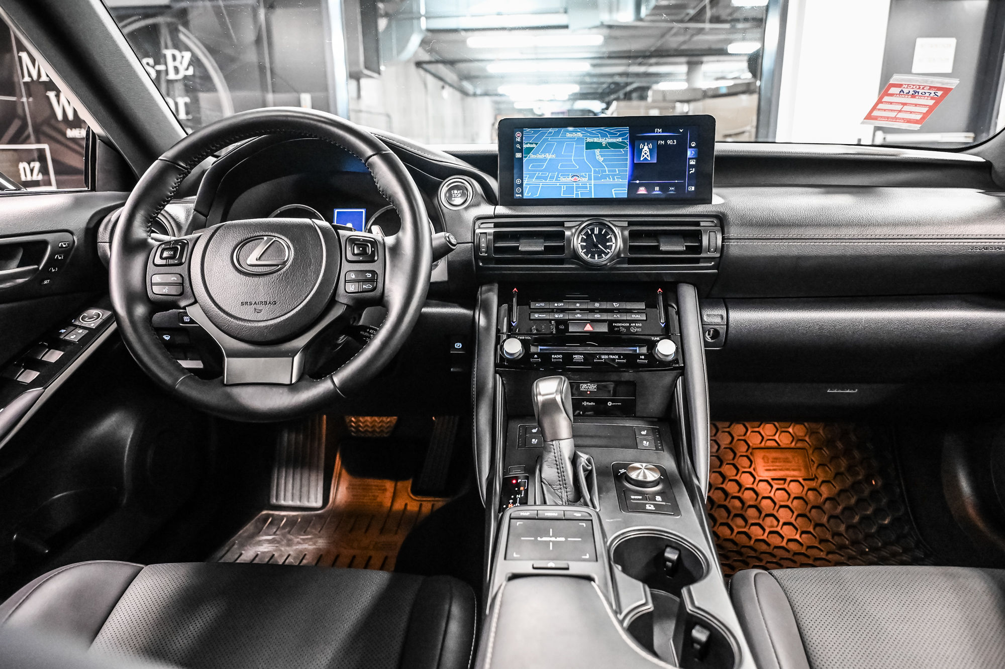 Lexus IS  2024
