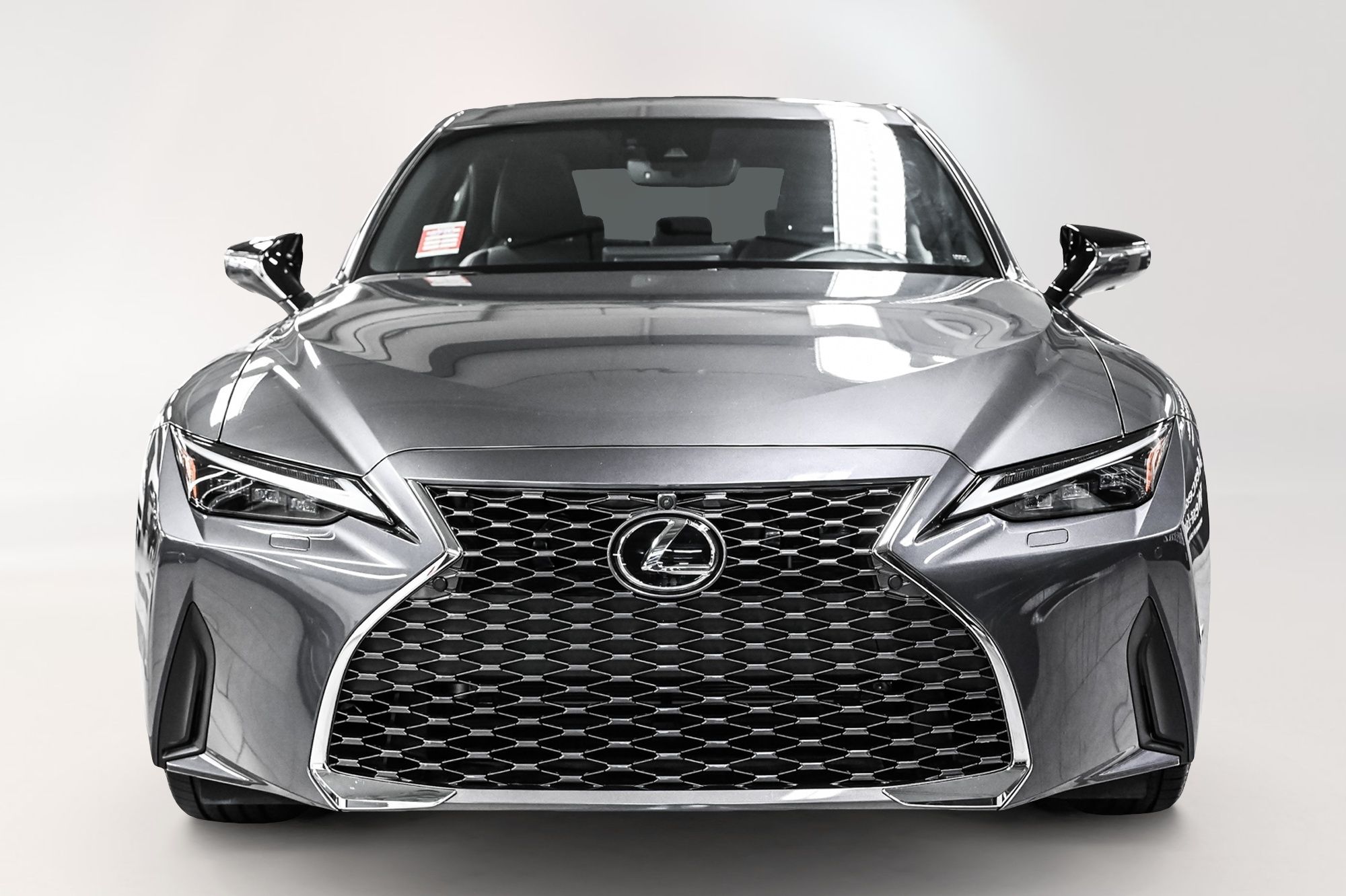 Lexus IS  2024