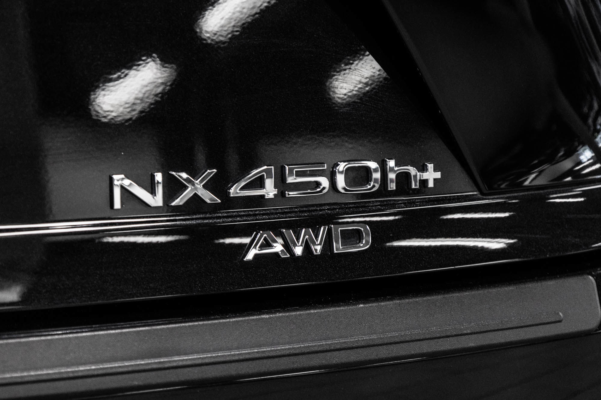 Lexus NX 450h  2022 à Dollard-des-Ormeaux, Québec