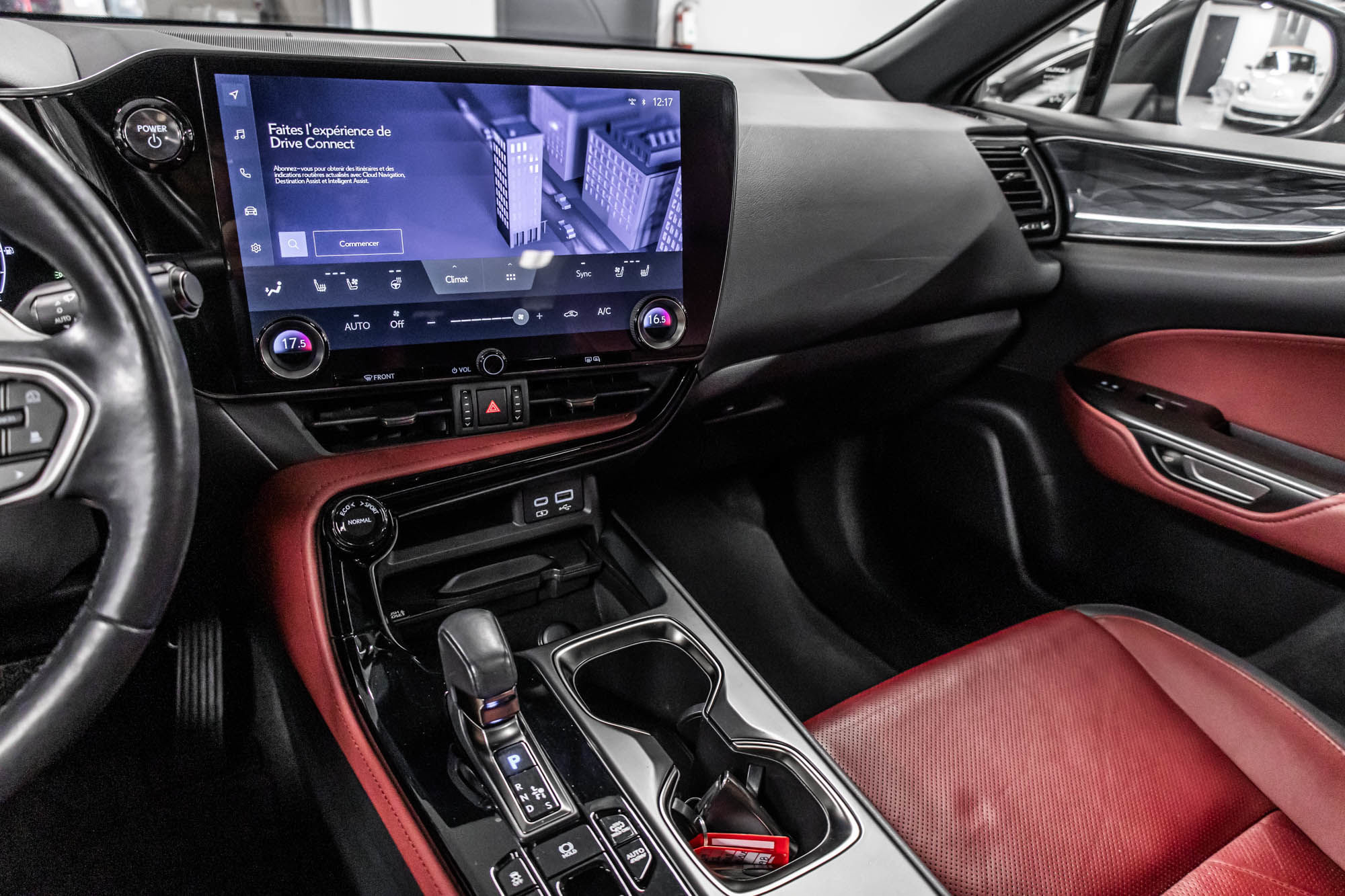 Lexus NX 450h  2022 à Dollard-des-Ormeaux, Québec
