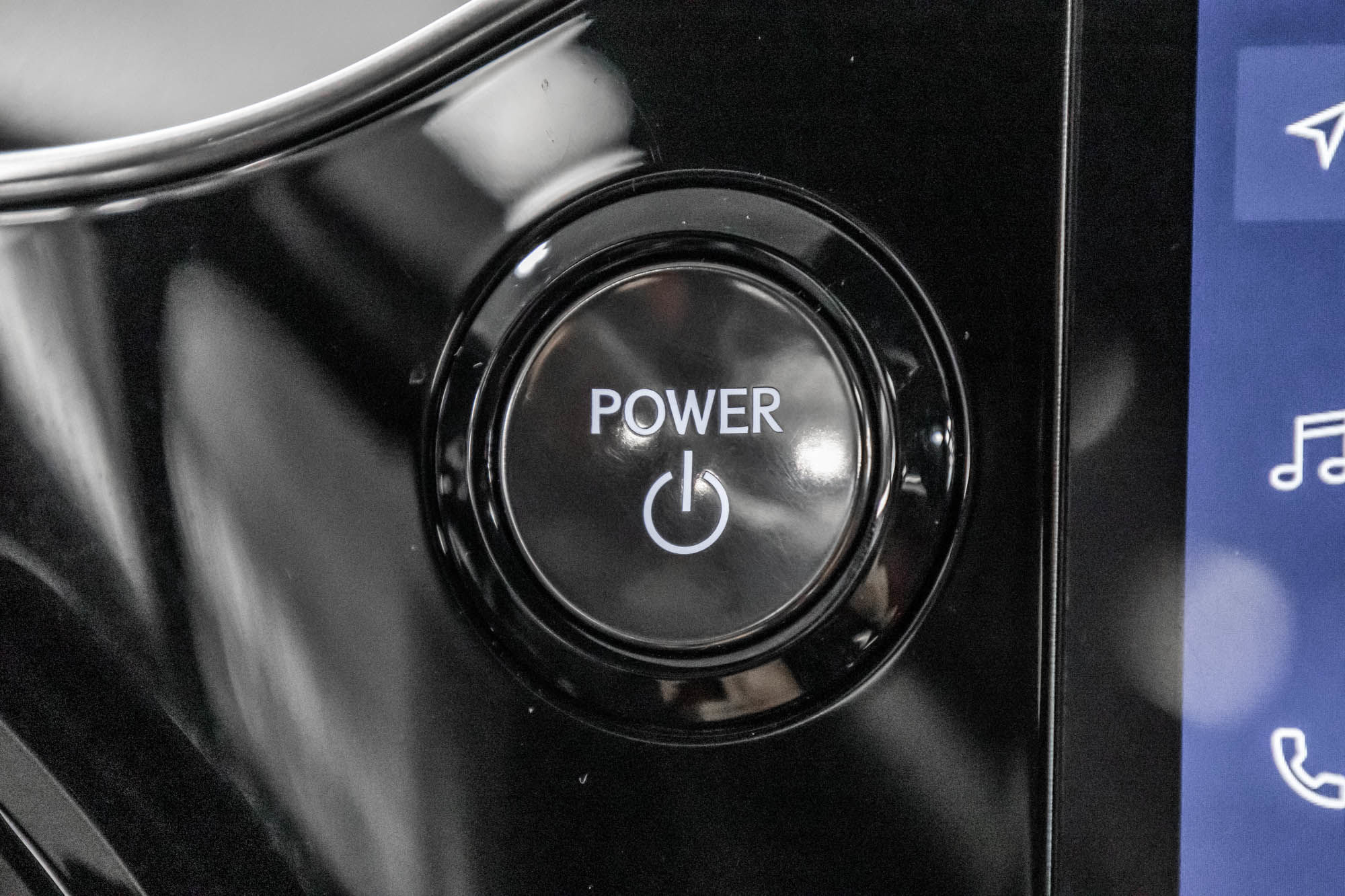 Lexus NX 450h  2022 à Dollard-des-Ormeaux, Québec