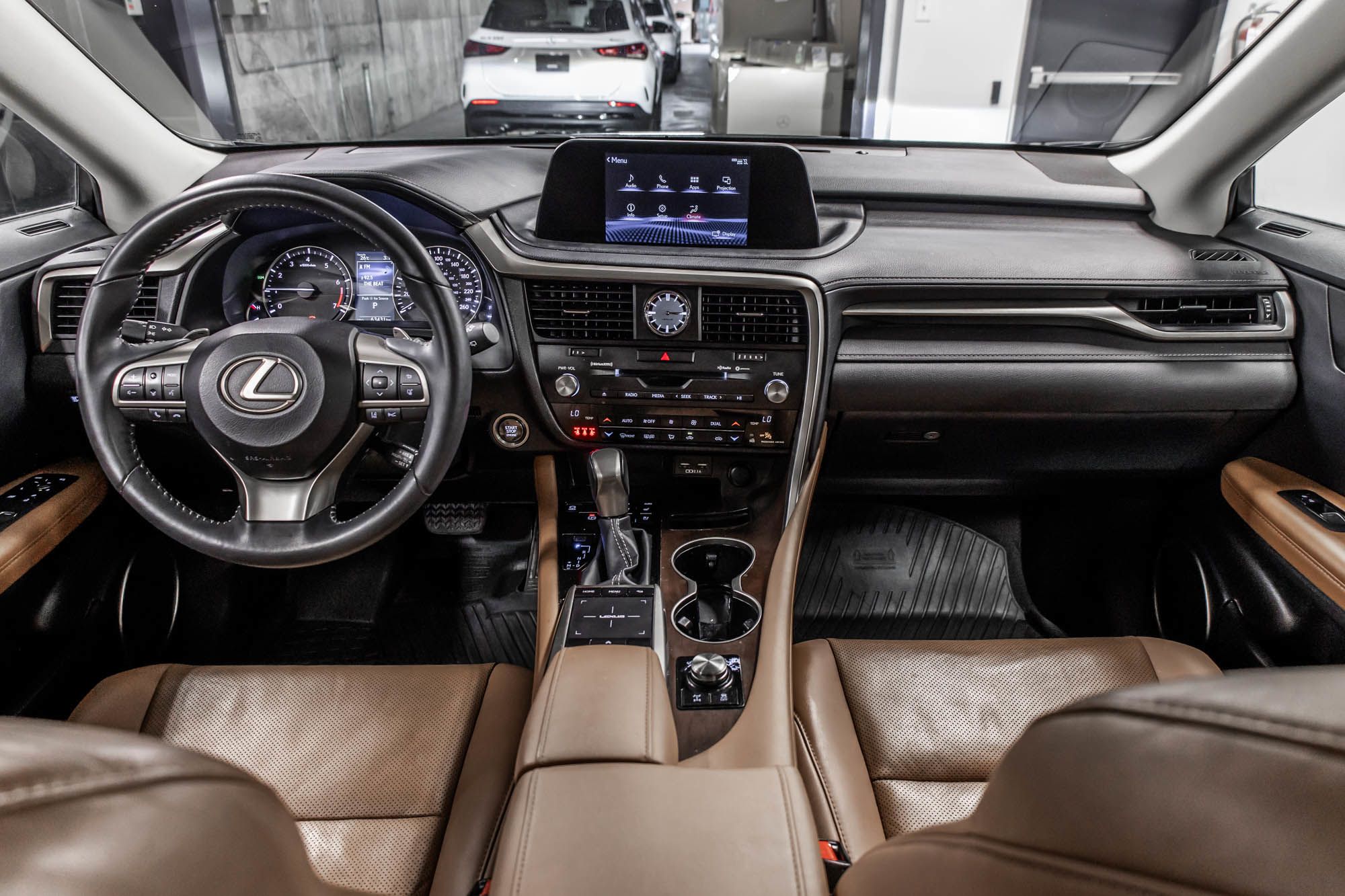 2022 Lexus RX in Dollard-des-Ormeaux, Quebec