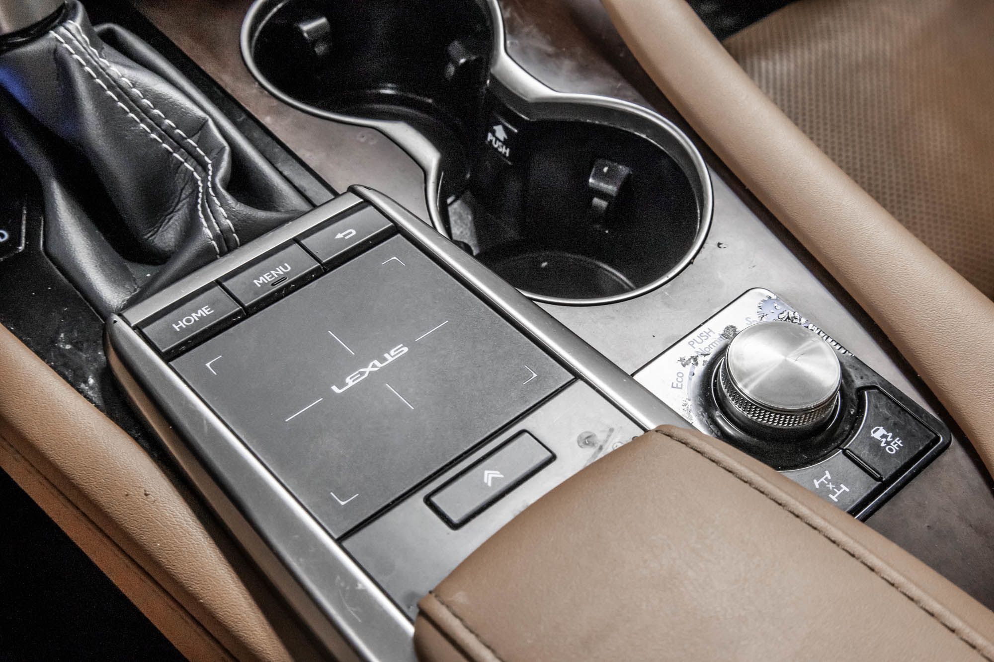 2022 Lexus RX in Dollard-des-Ormeaux, Quebec