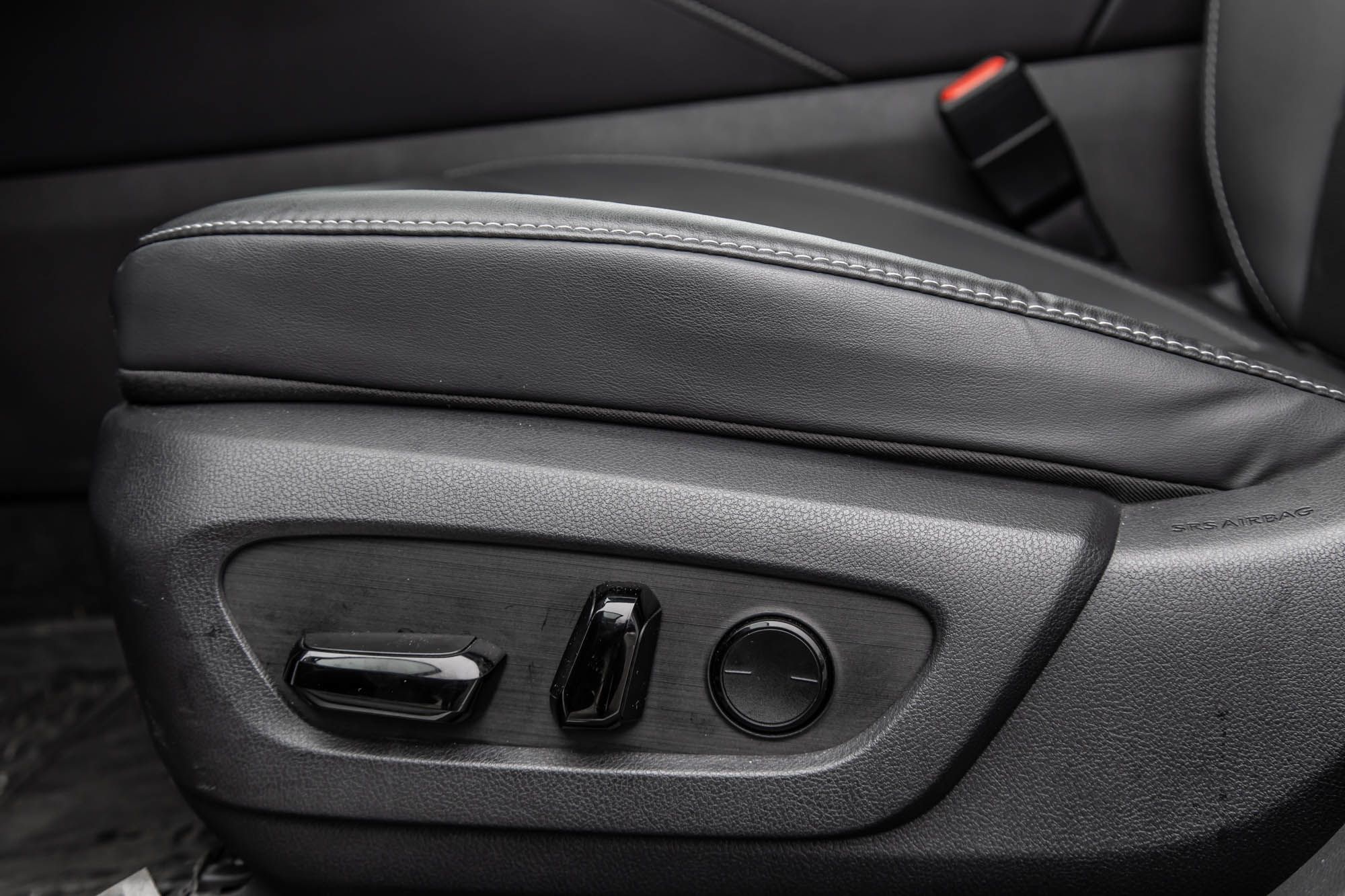 Lexus RX  2023 à Dollard-des-Ormeaux, Québec