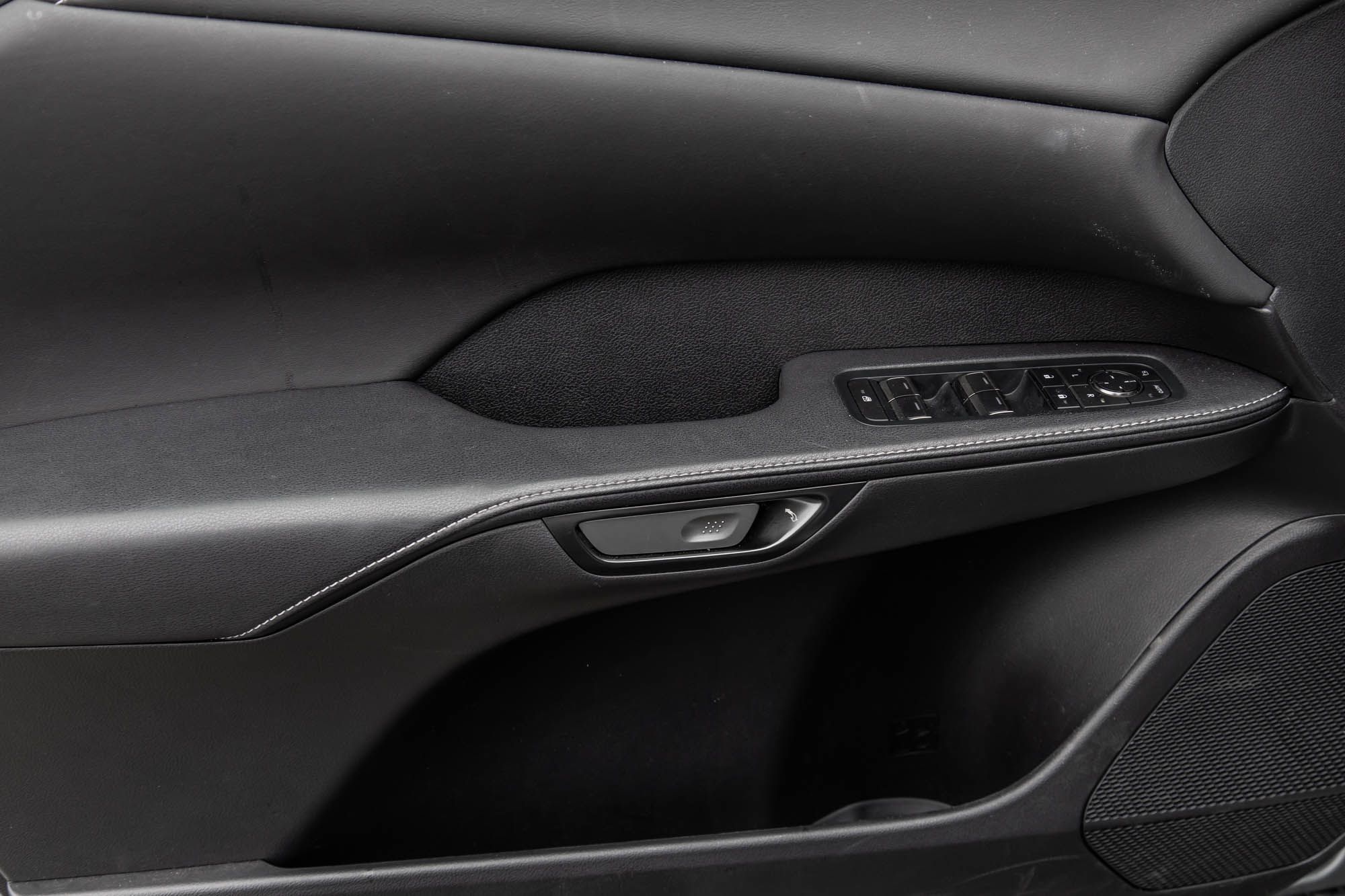 Lexus RX  2023 à Dollard-des-Ormeaux, Québec