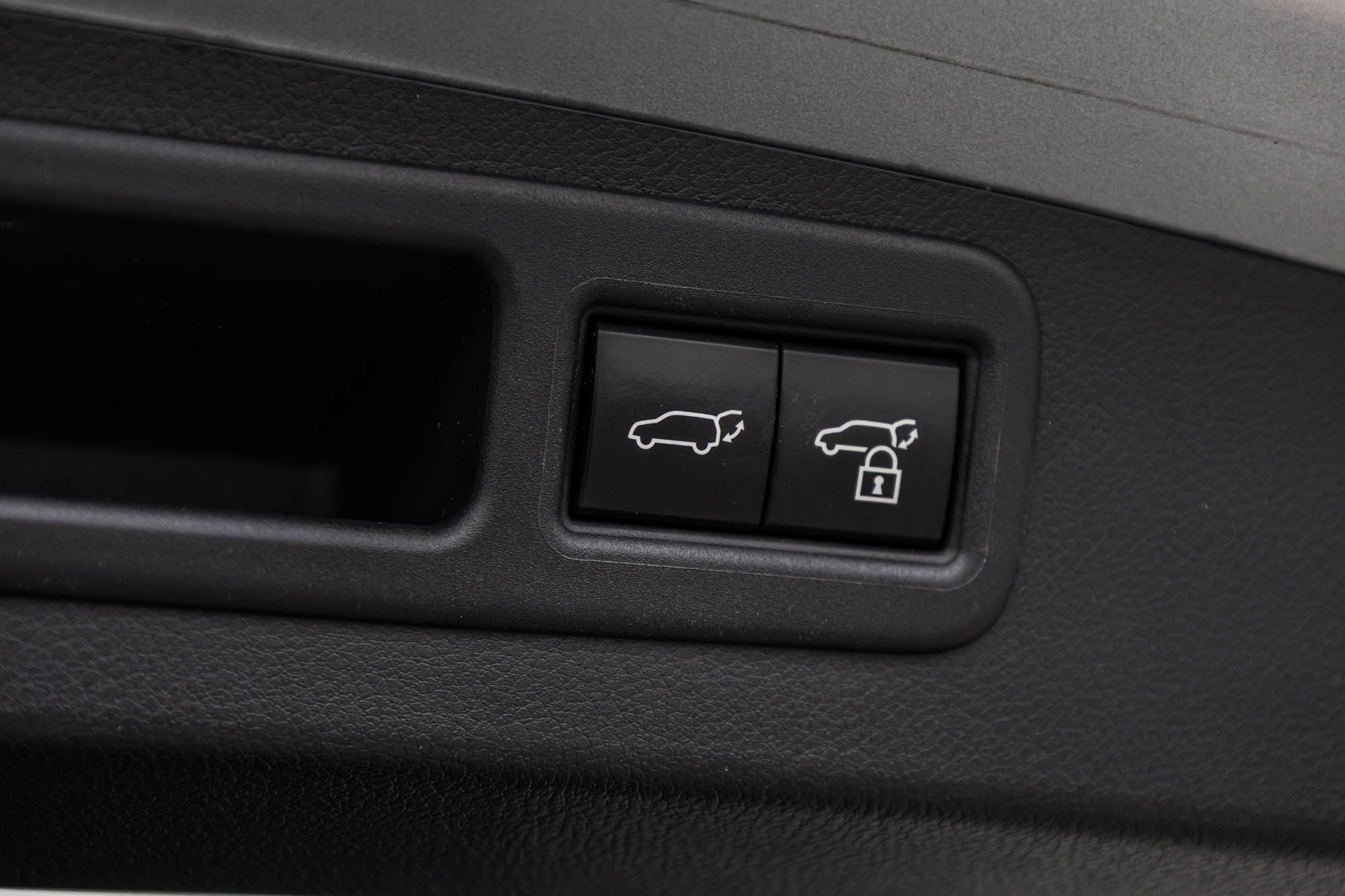 Lexus RX  2023 à Dollard-des-Ormeaux, Québec