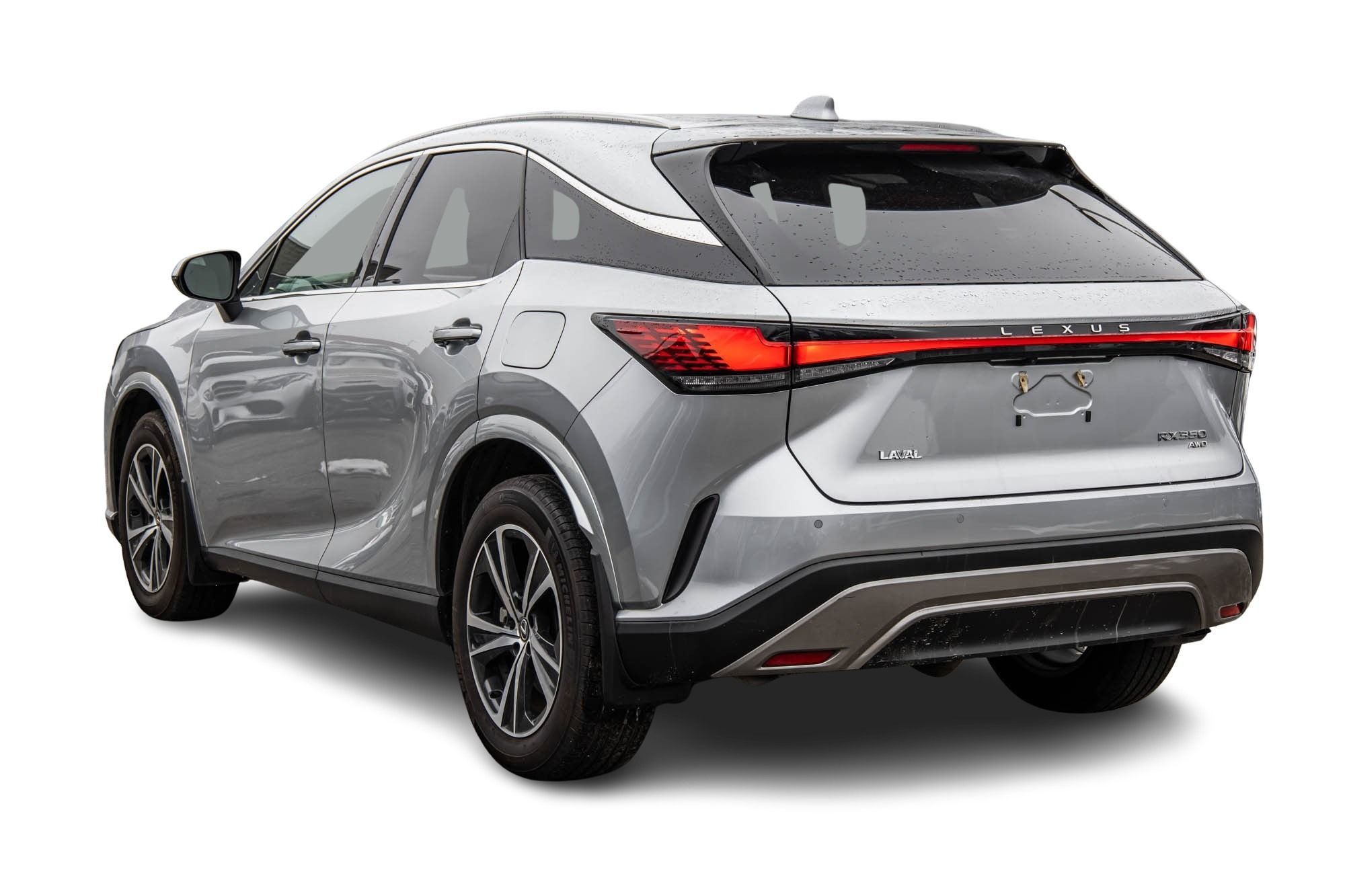 Lexus RX  2023 à Dollard-des-Ormeaux, Québec