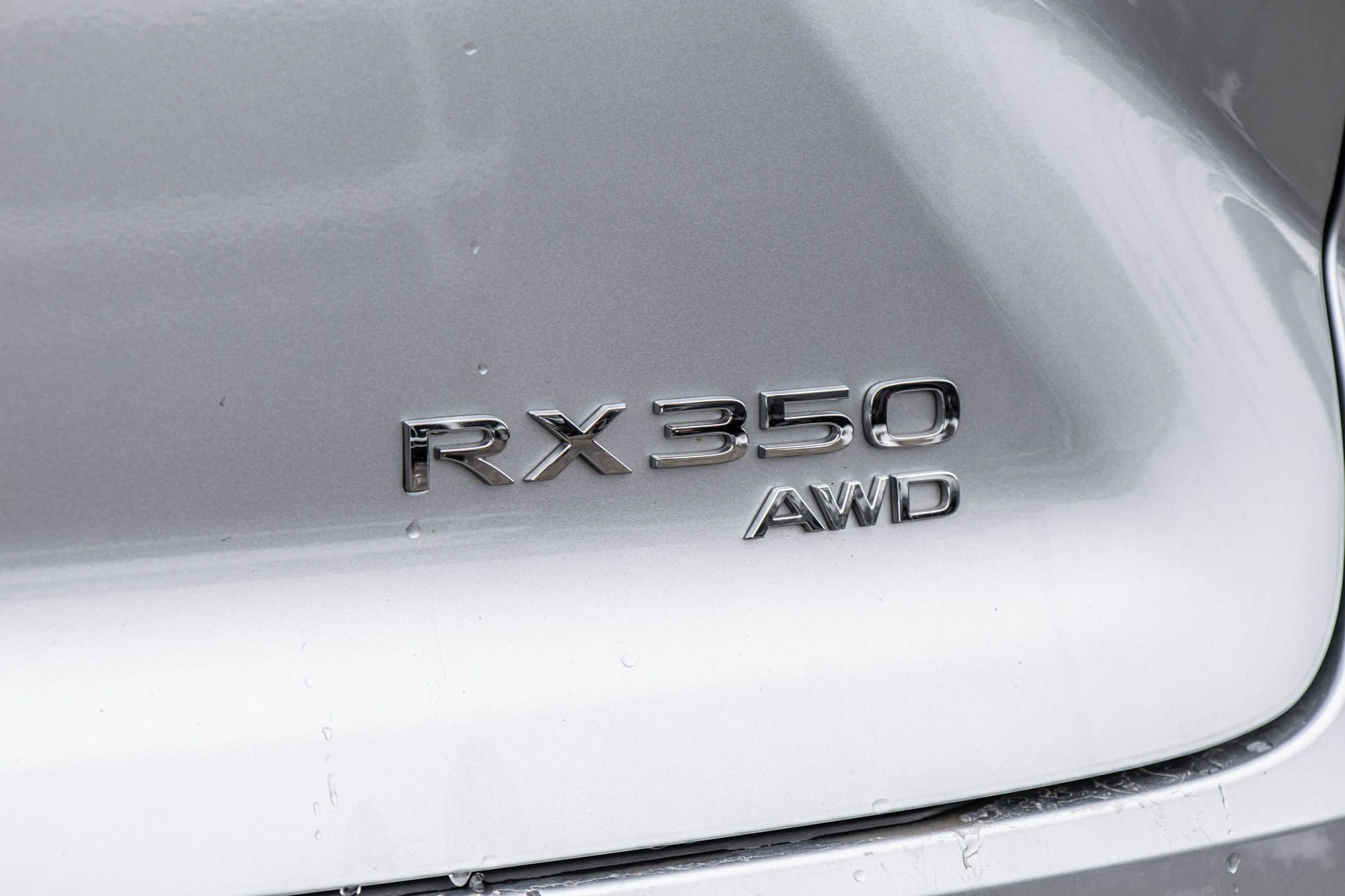 Lexus RX  2023 à Dollard-des-Ormeaux, Québec