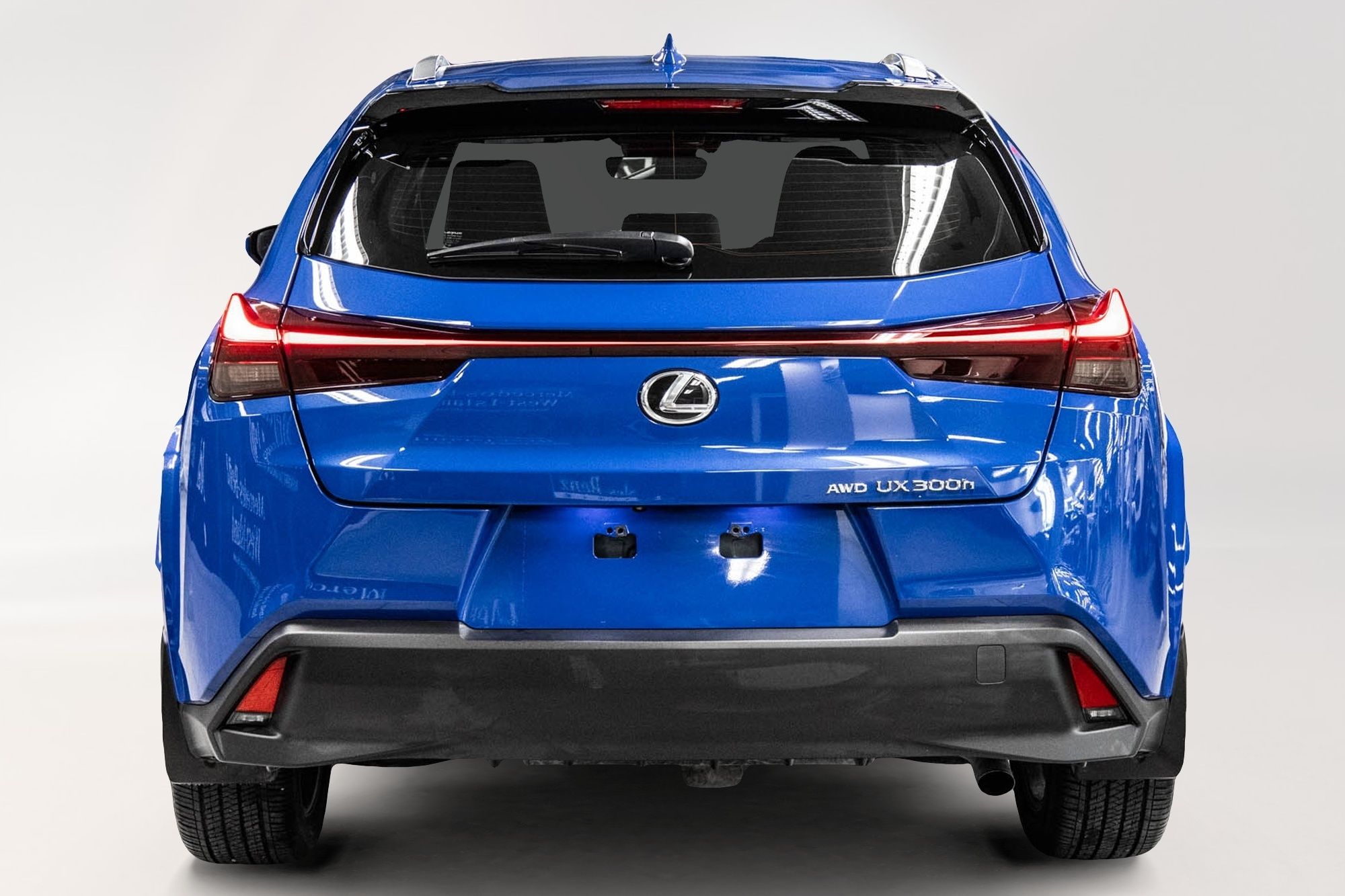 Lexus UXH  2025 à Dollard-des-Ormeaux, Québec