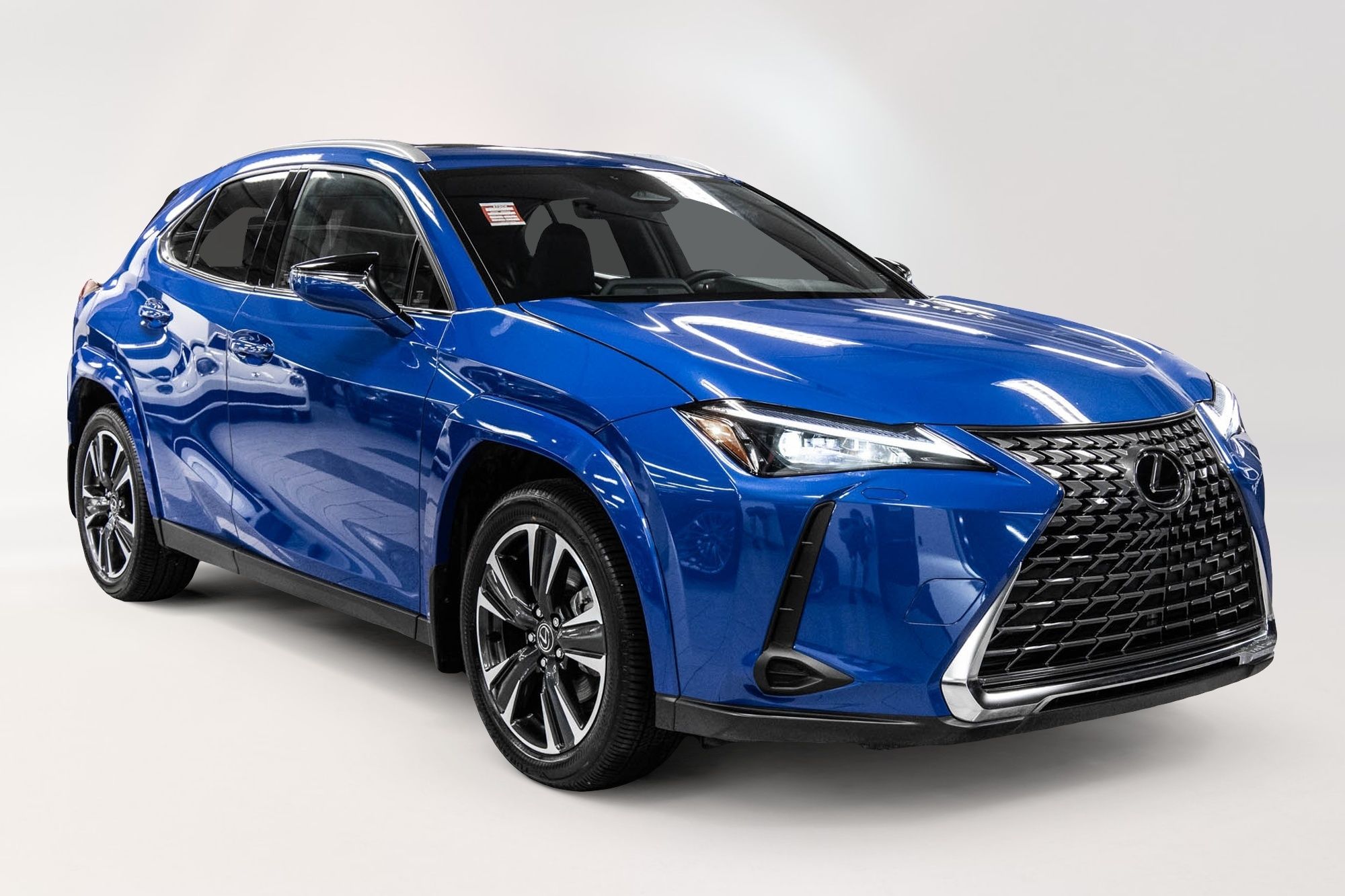 Lexus UXH  2025 à Dollard-des-Ormeaux, Québec