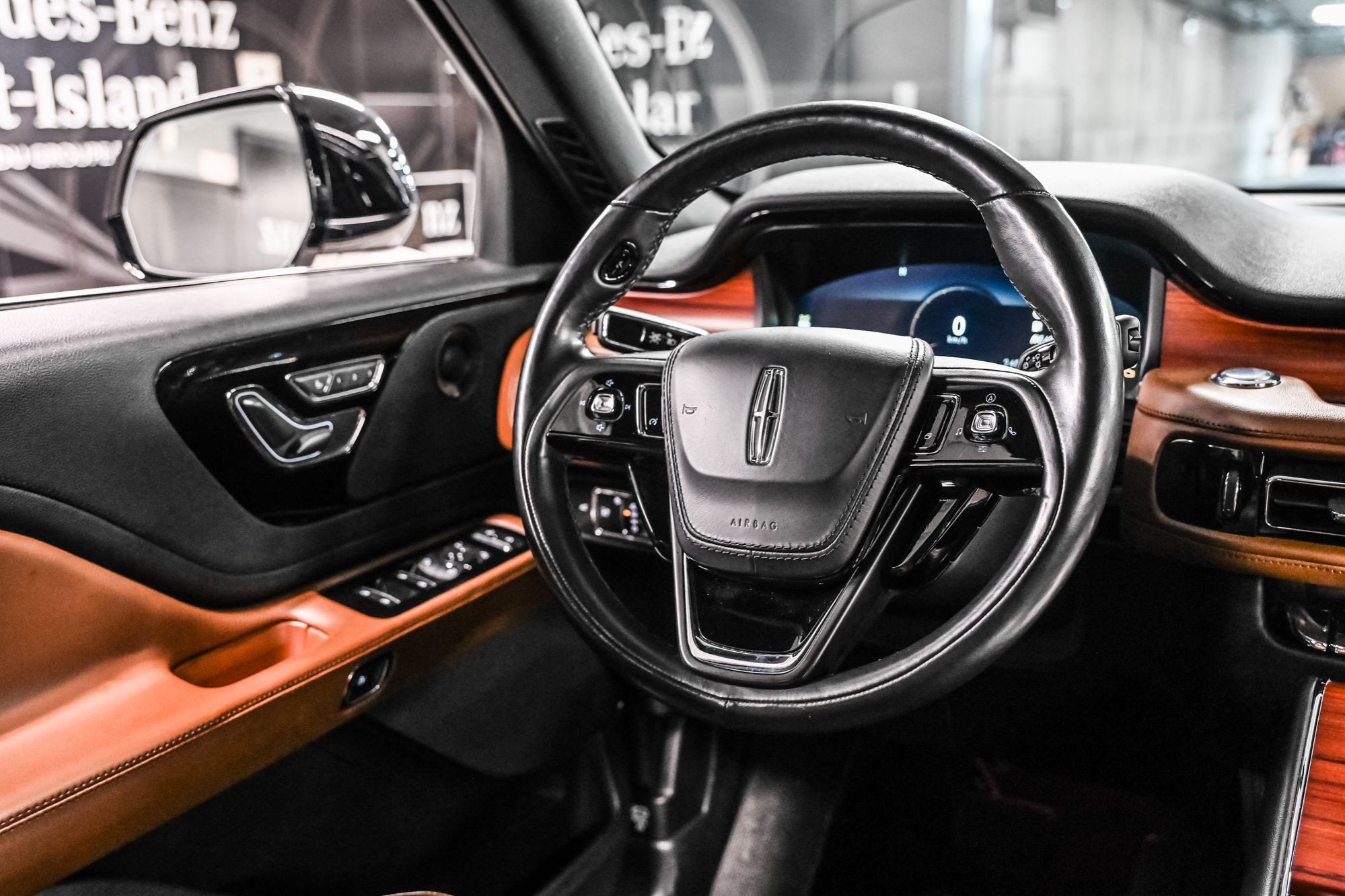Lincoln Aviator  2022 à Dollard-des-Ormeaux, Québec