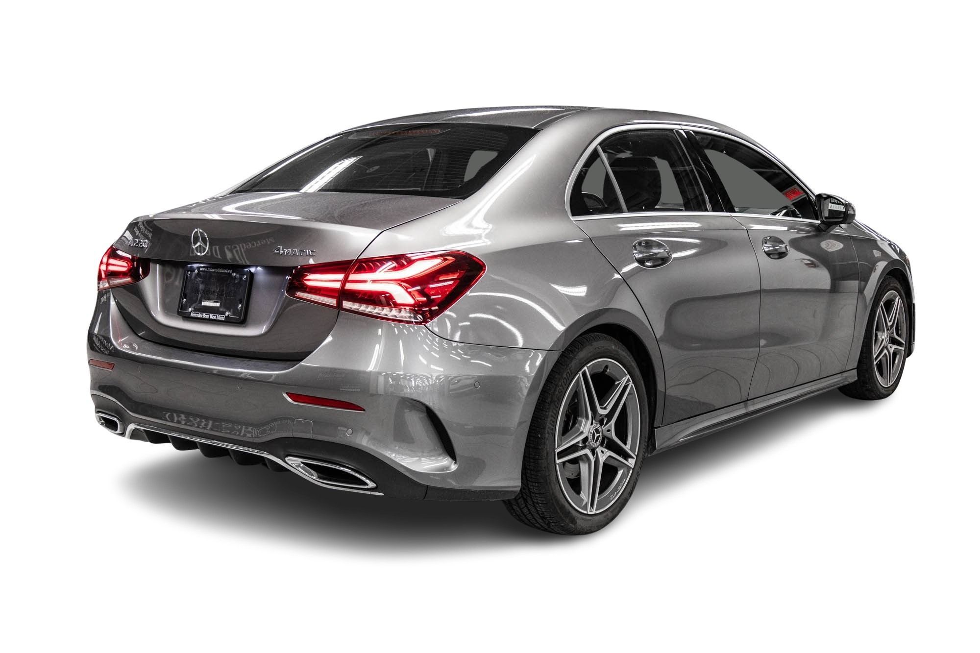 Mercedes-Benz A220  2022