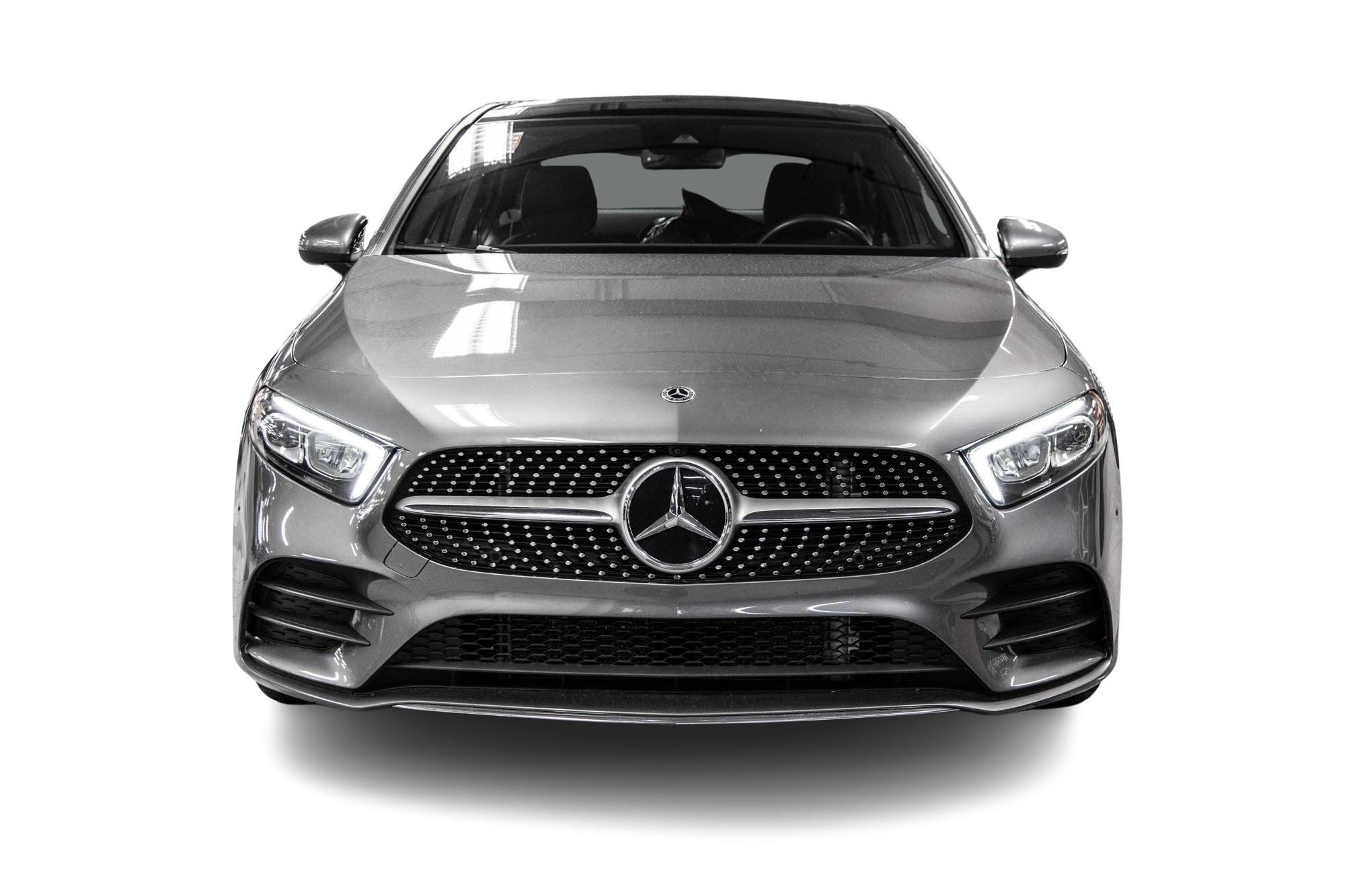 Mercedes-Benz A220  2022