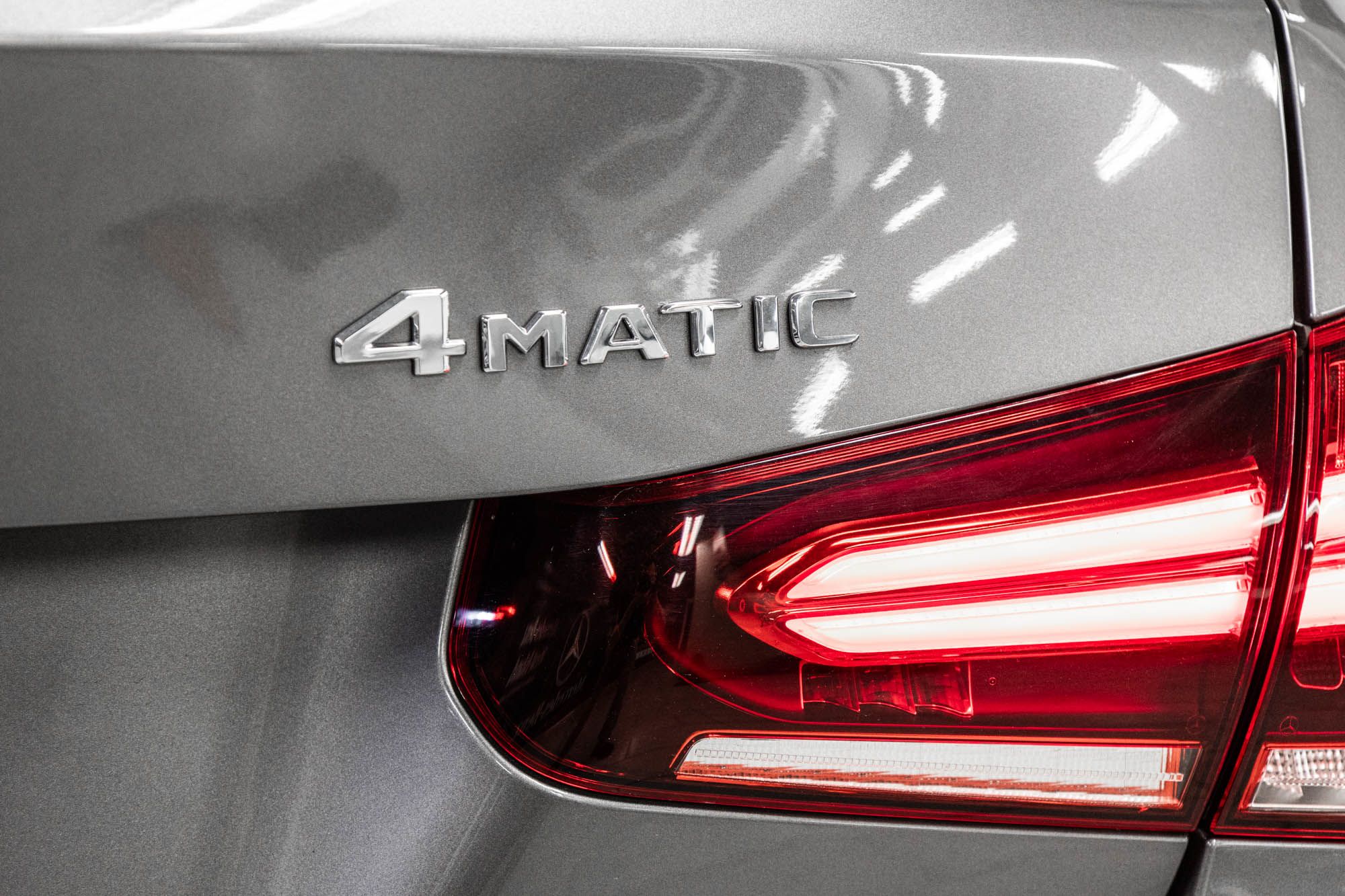 Mercedes-Benz A220  2022