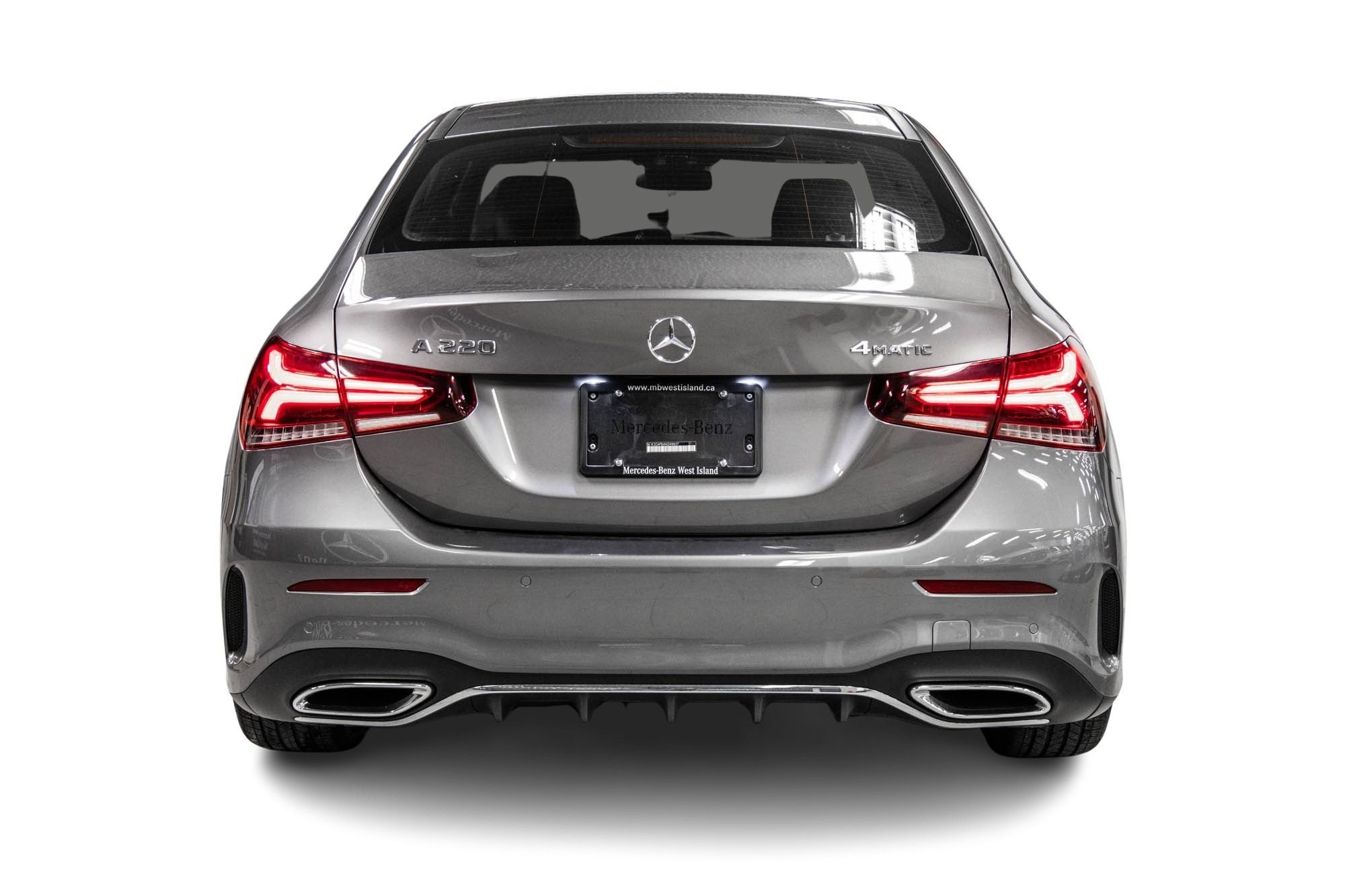 Mercedes-Benz A220  2022